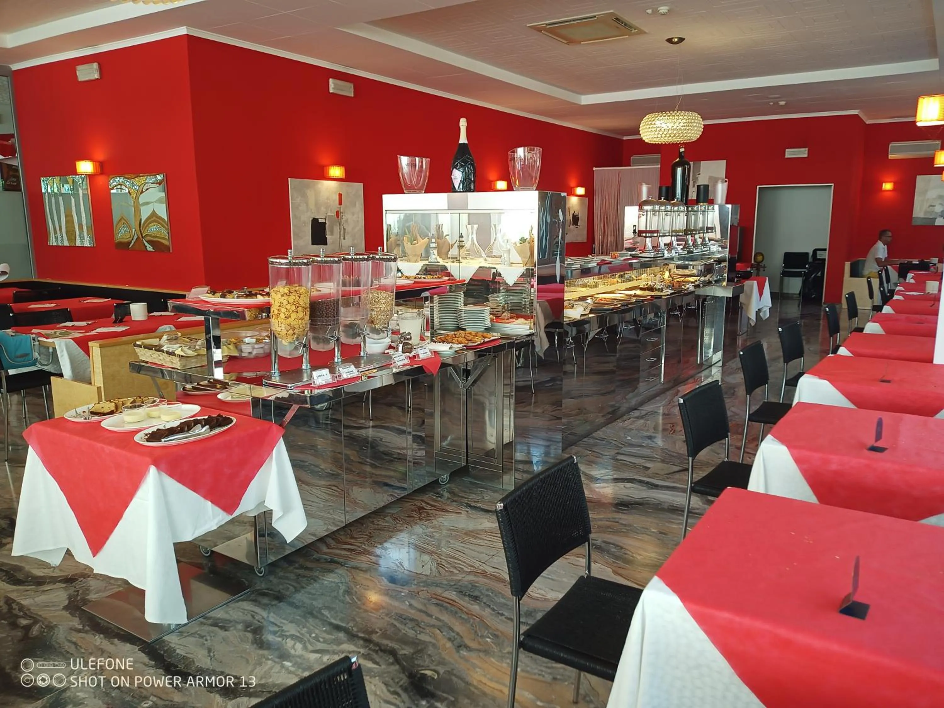 Restaurant/places to eat in Hotel Firenze