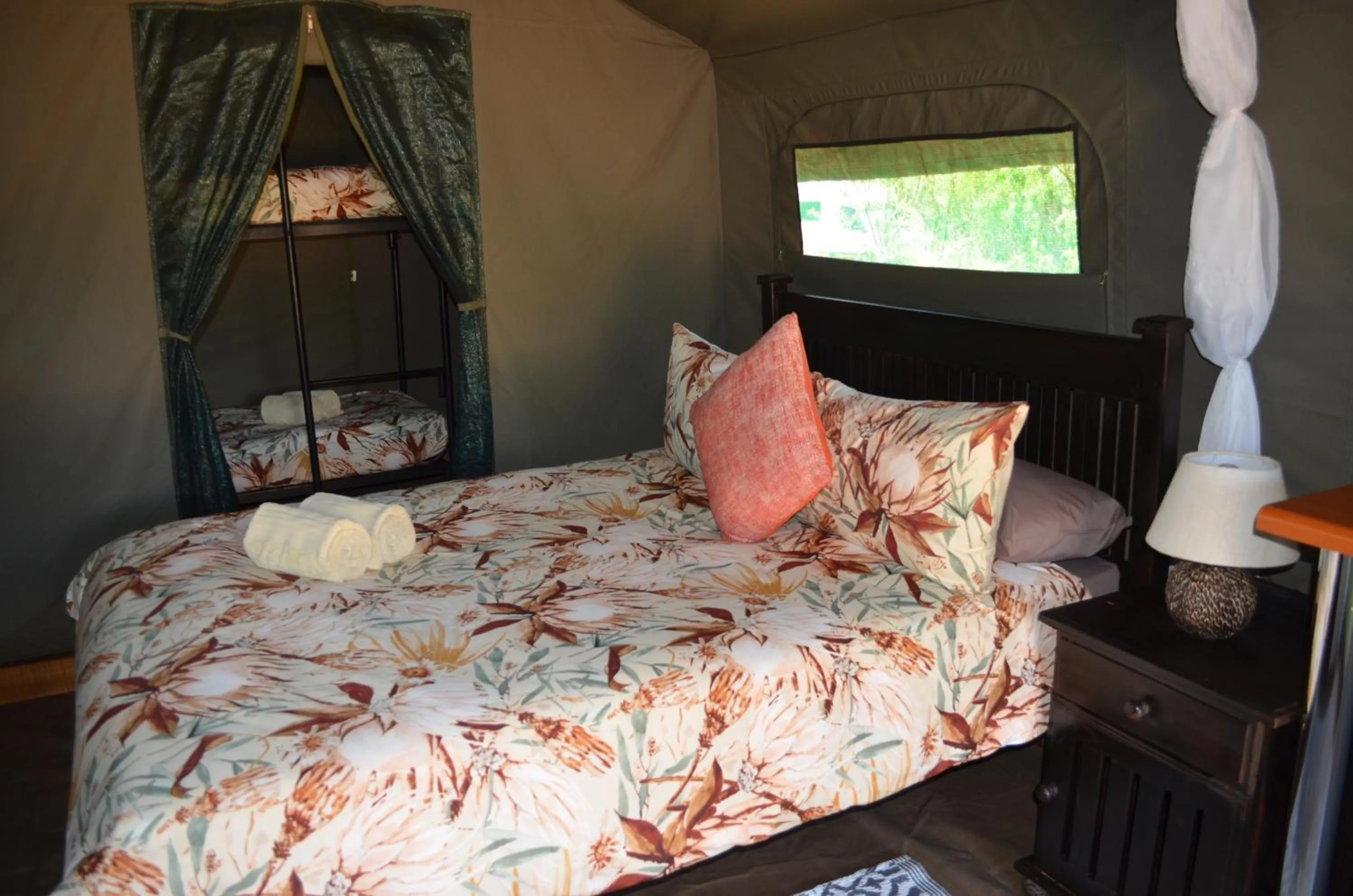 Bedroom in Tava Lingwe Game Lodge & Wedding Venue