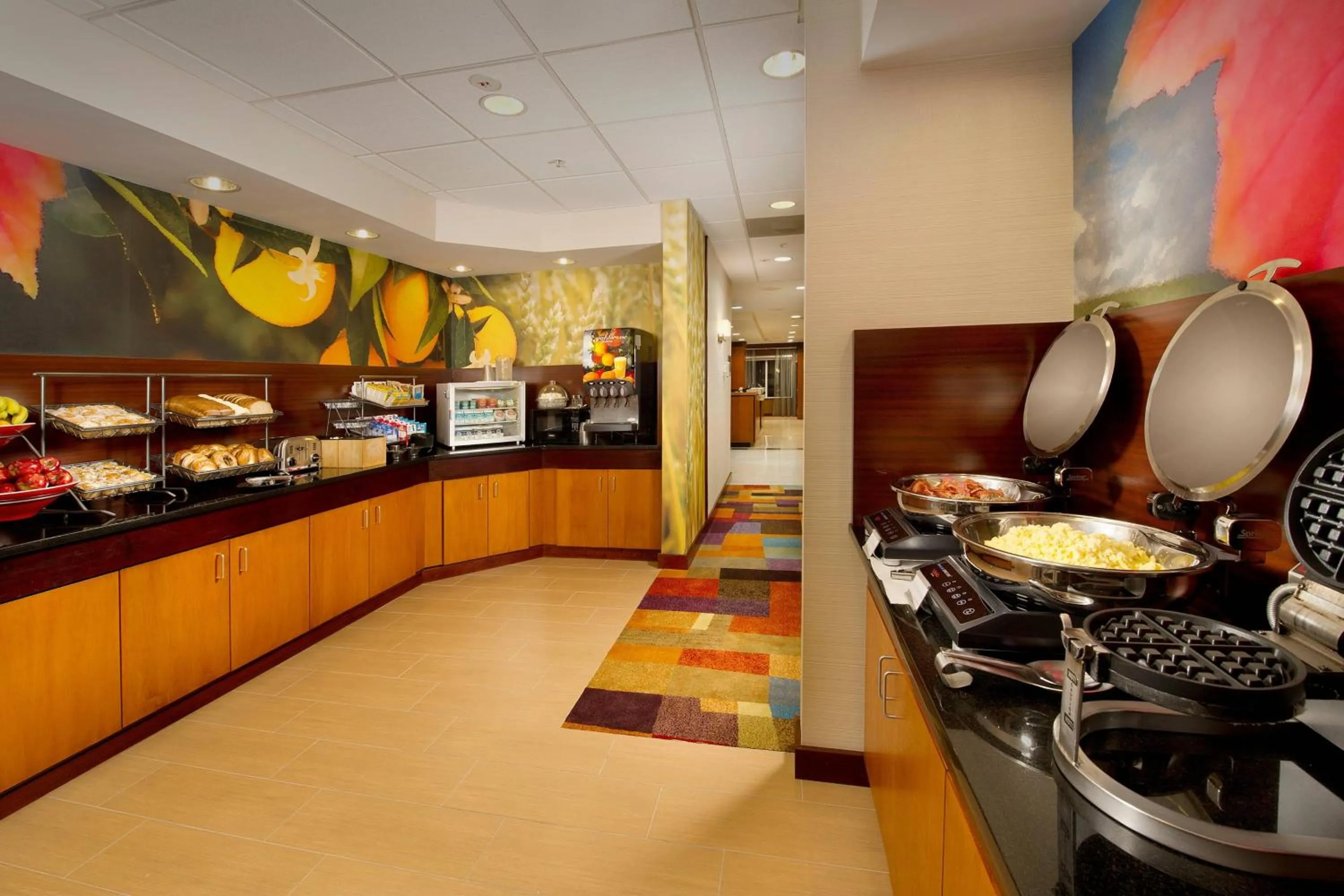 Food and drinks in Fairfield Inn & Suites Germantown Gaithersburg