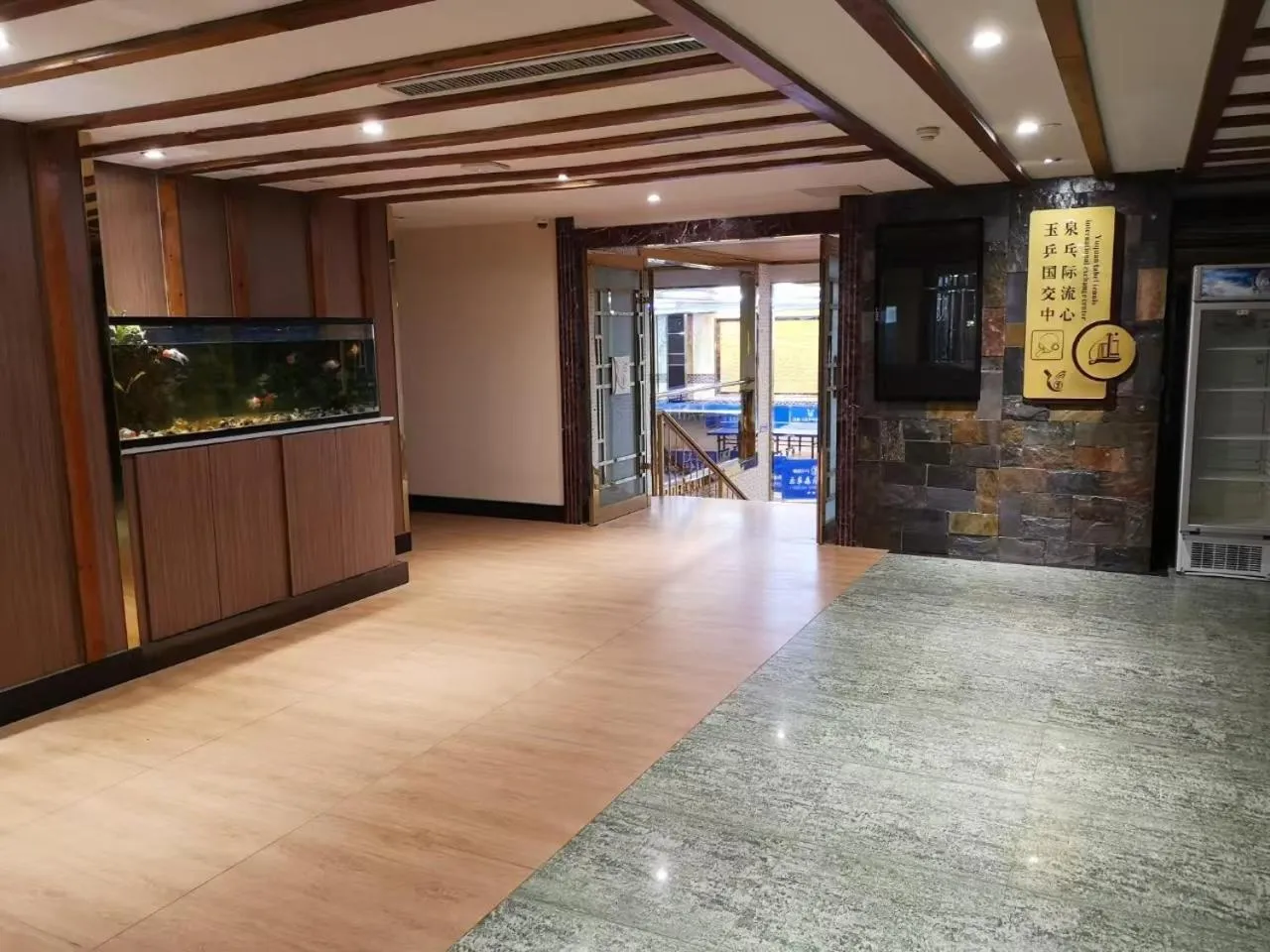 Table tennis in Jinan Yuquan Simpson Hotel