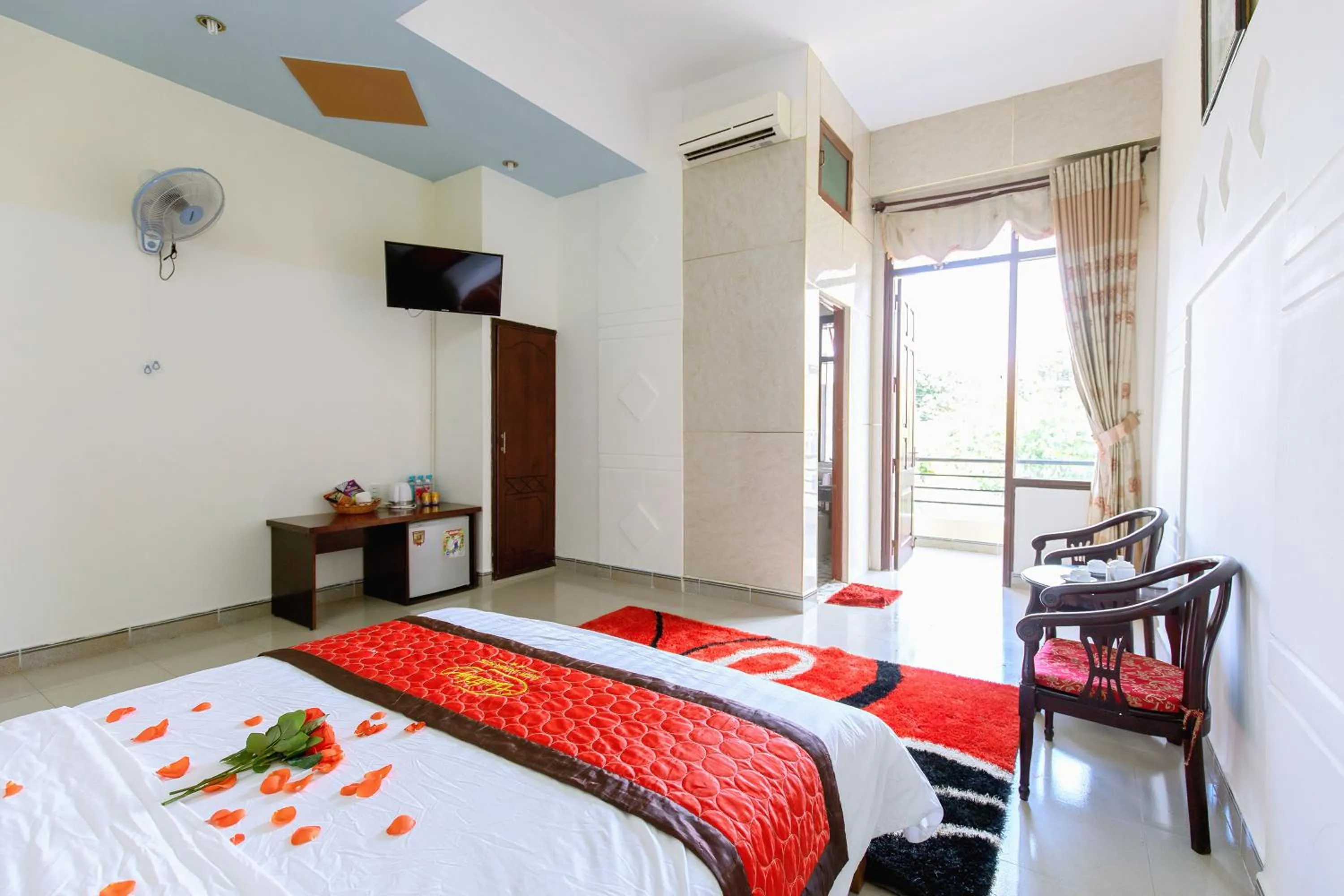 Bed in Sai Gon Dak Nong Hotel