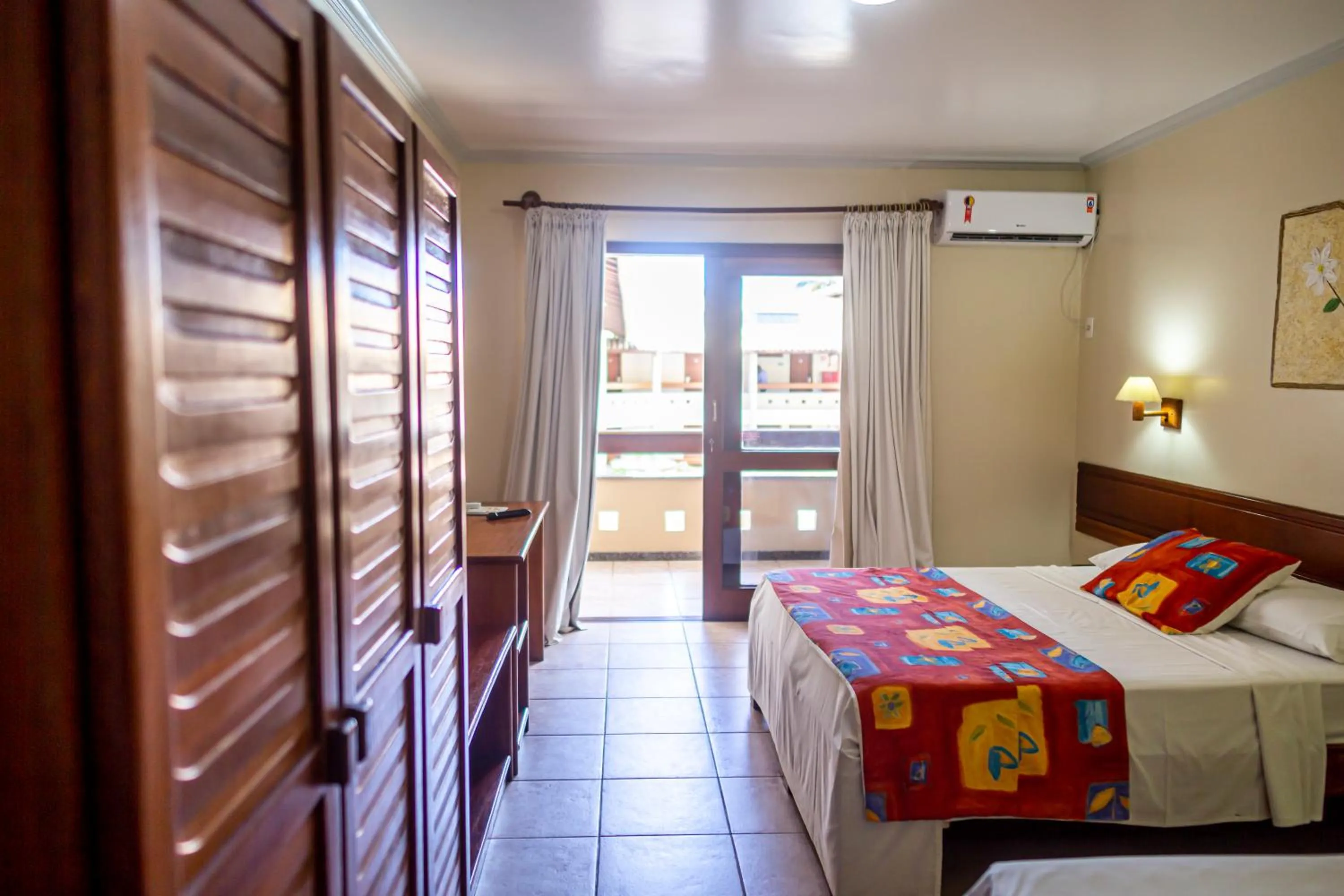 Bed in Porto Cálem Praia Hotel