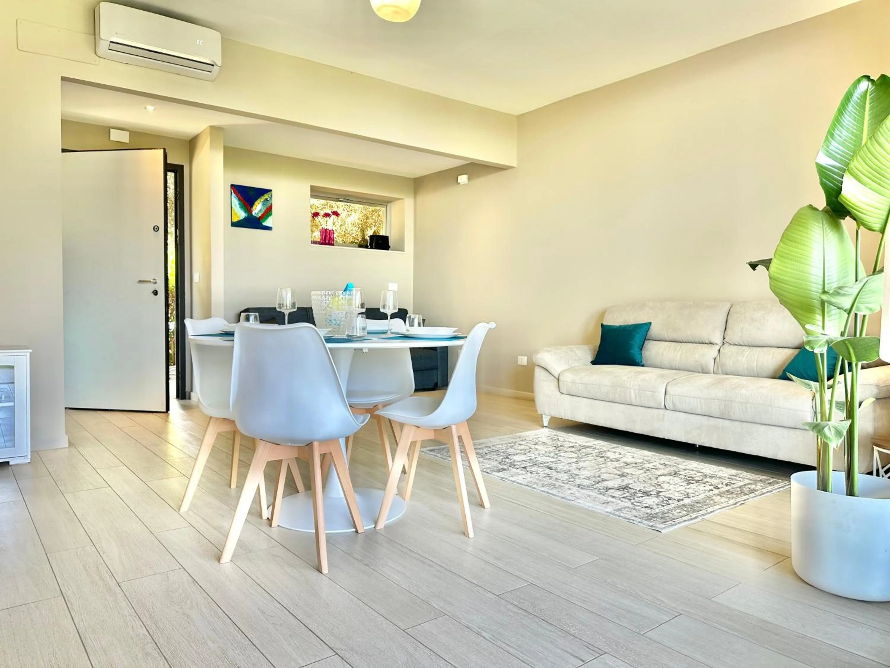 Isola Bella Infinity Suites