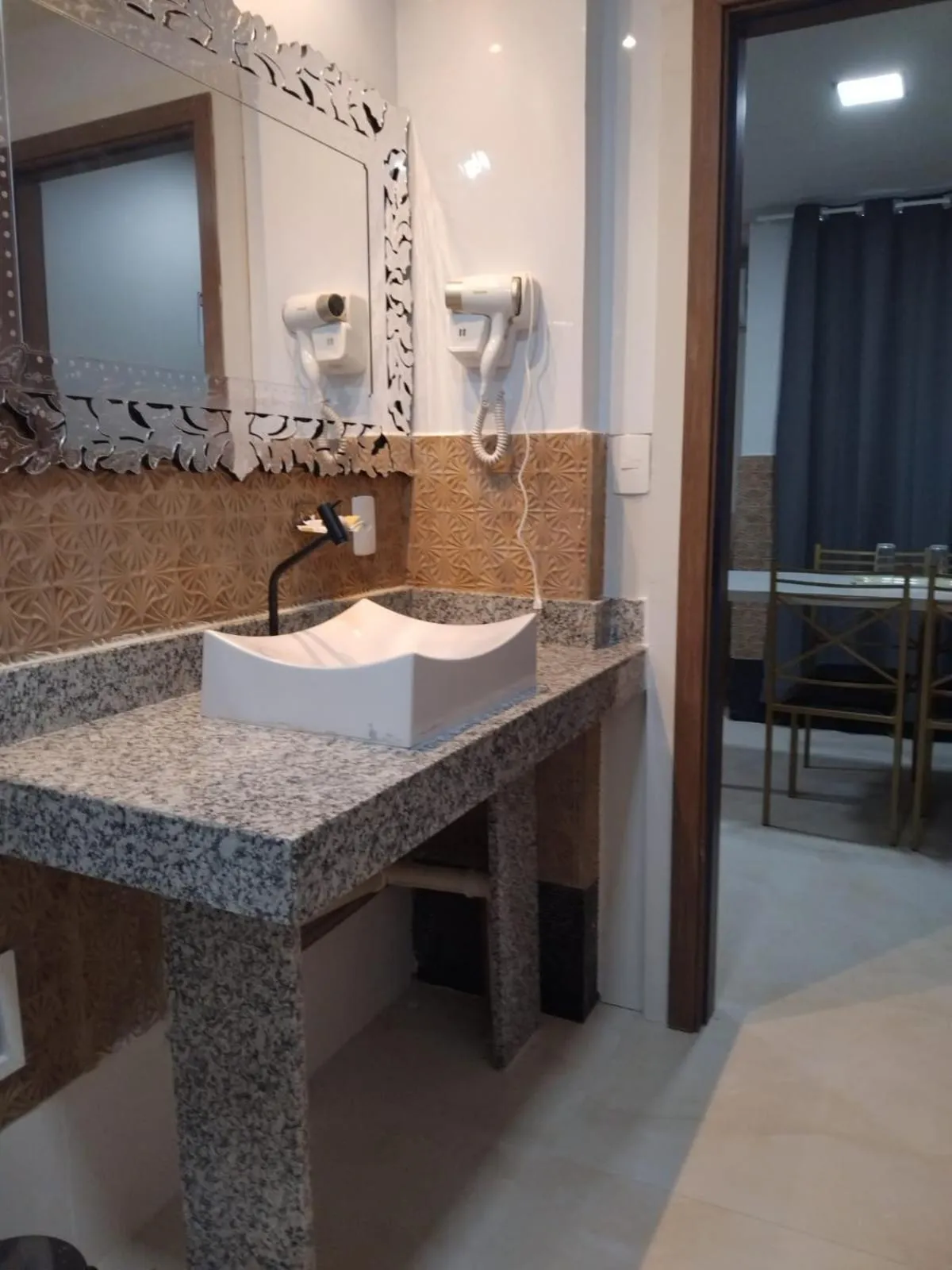 hair dryier in Hotel do Largo Manaus