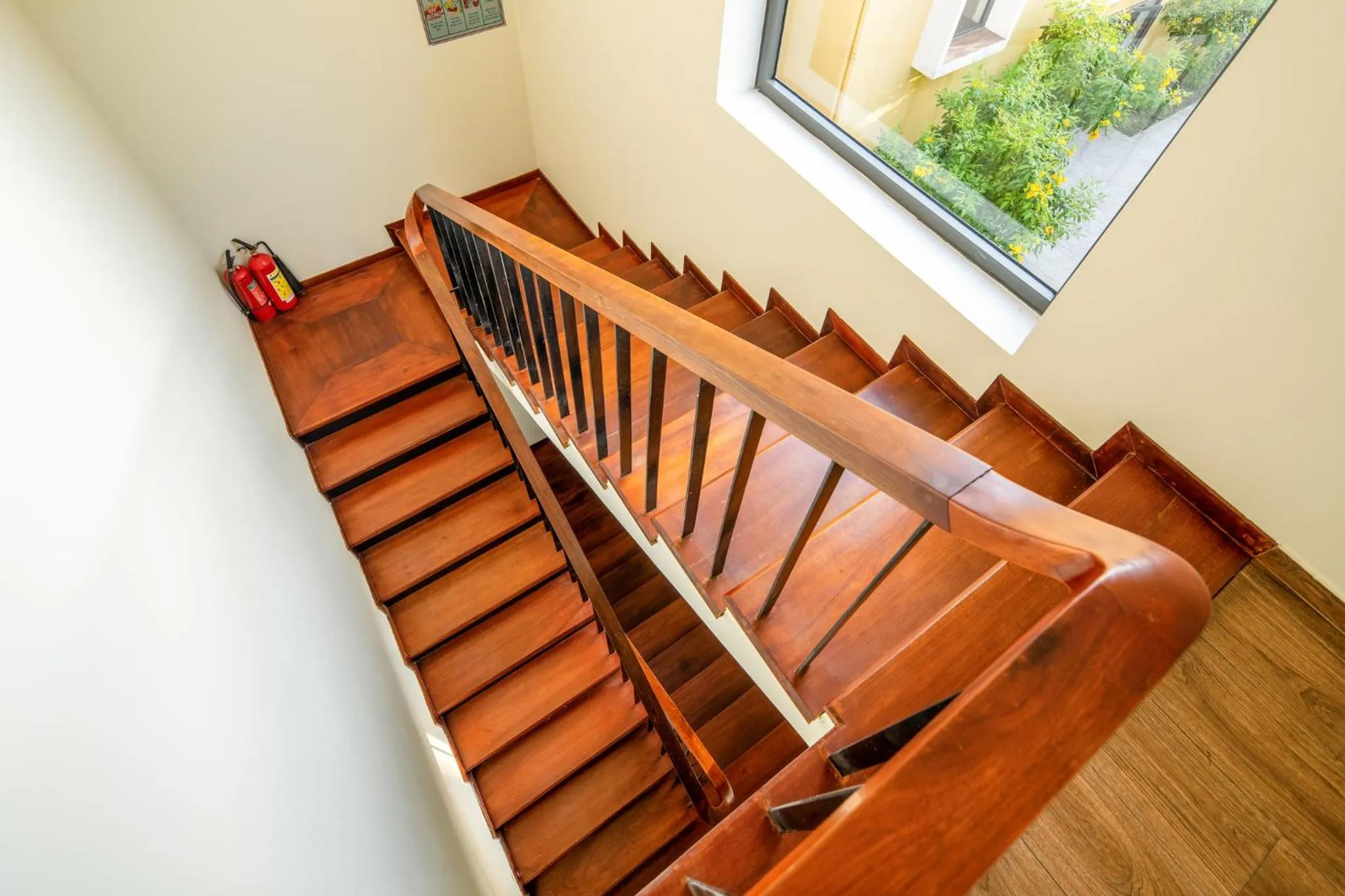 group of guests in Hoa Co Villa - Garden & Poolview