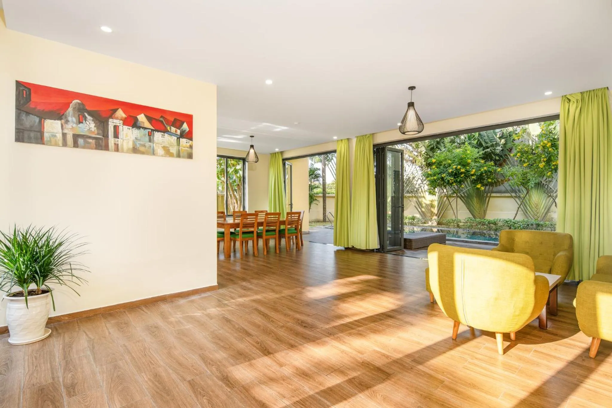 Living room in Hoa Co Villa - Garden & Poolview