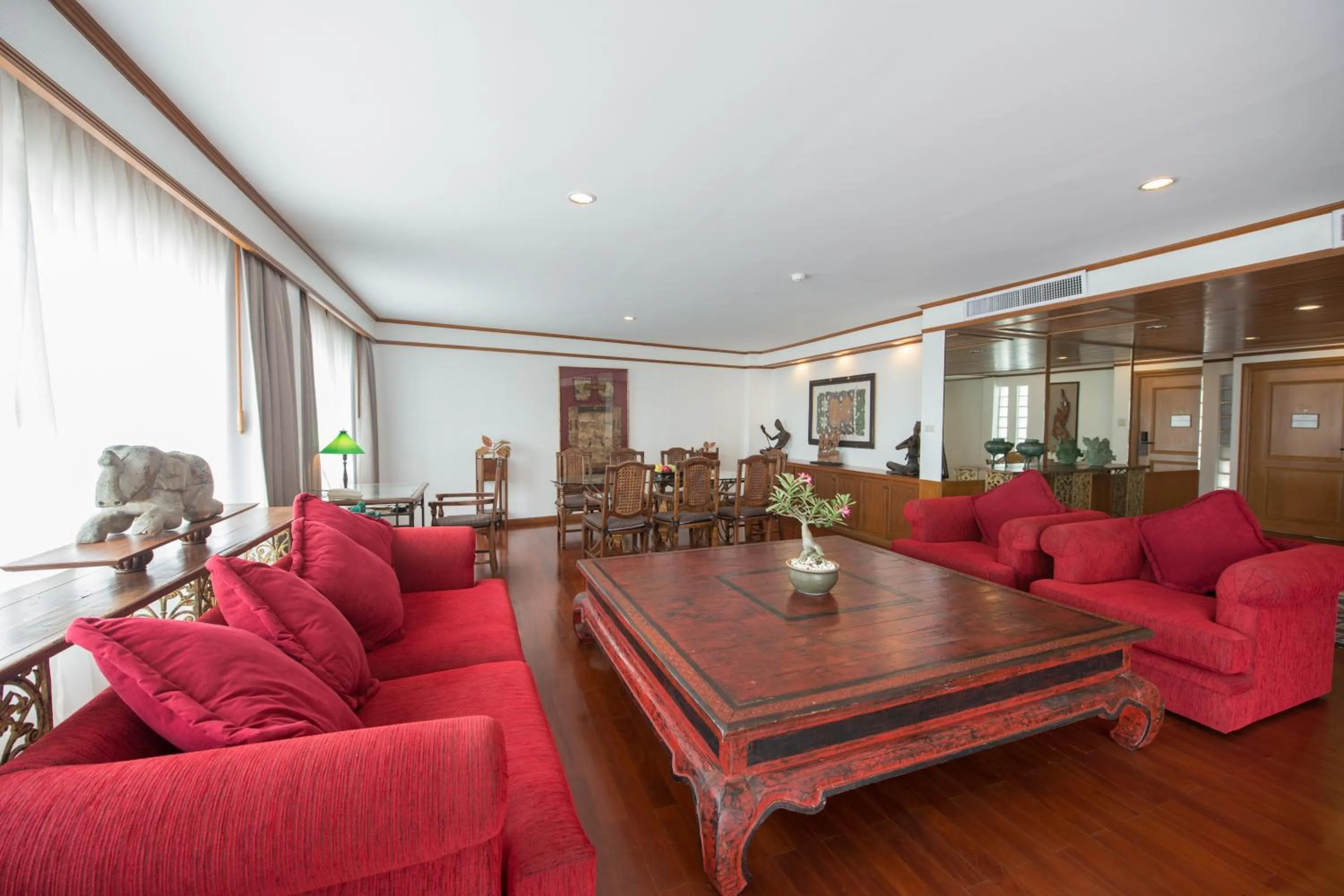 Living room in Avani Pattaya Resort