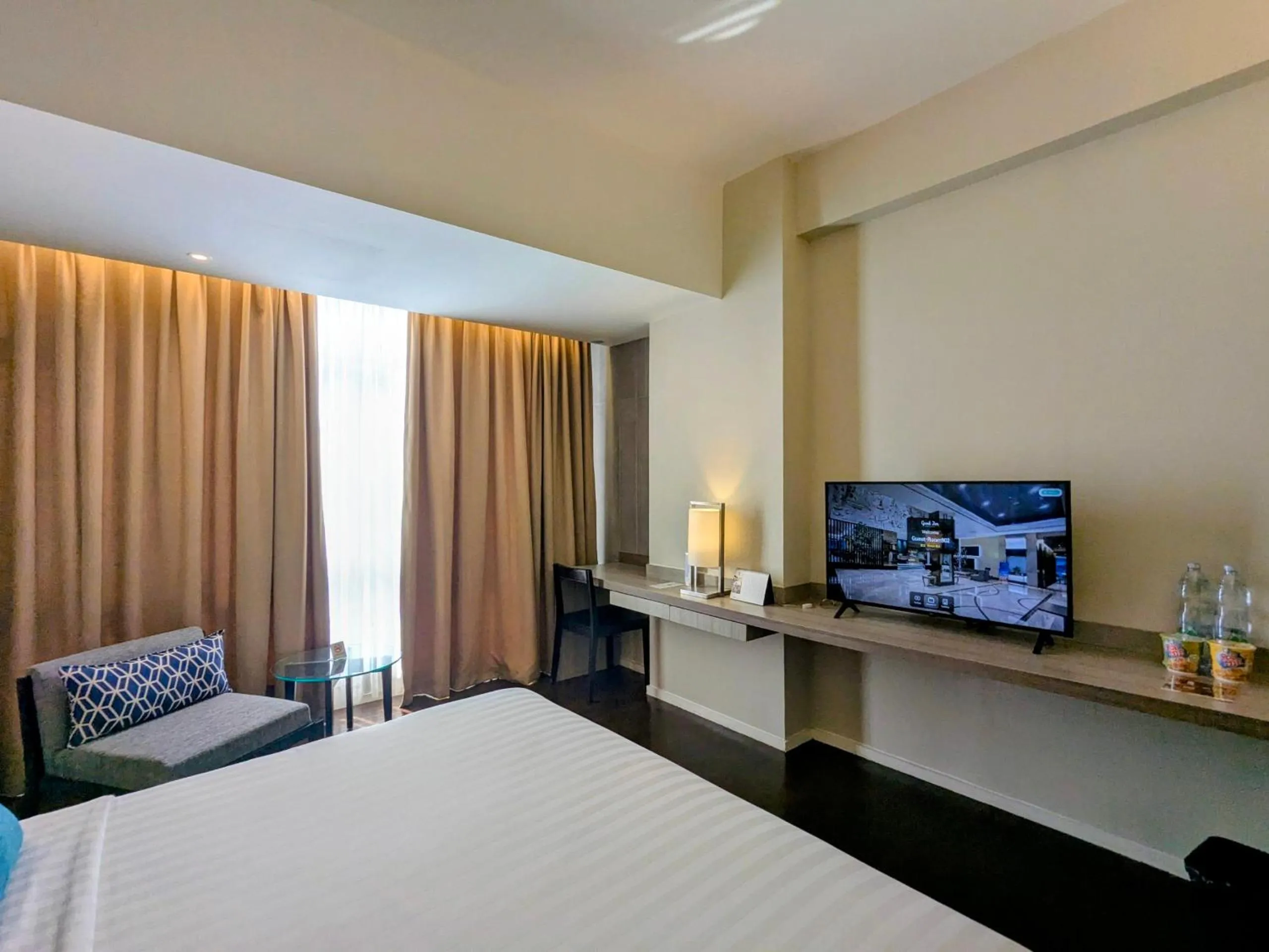 Bed in Grand Zuri Cikarang Jababeka