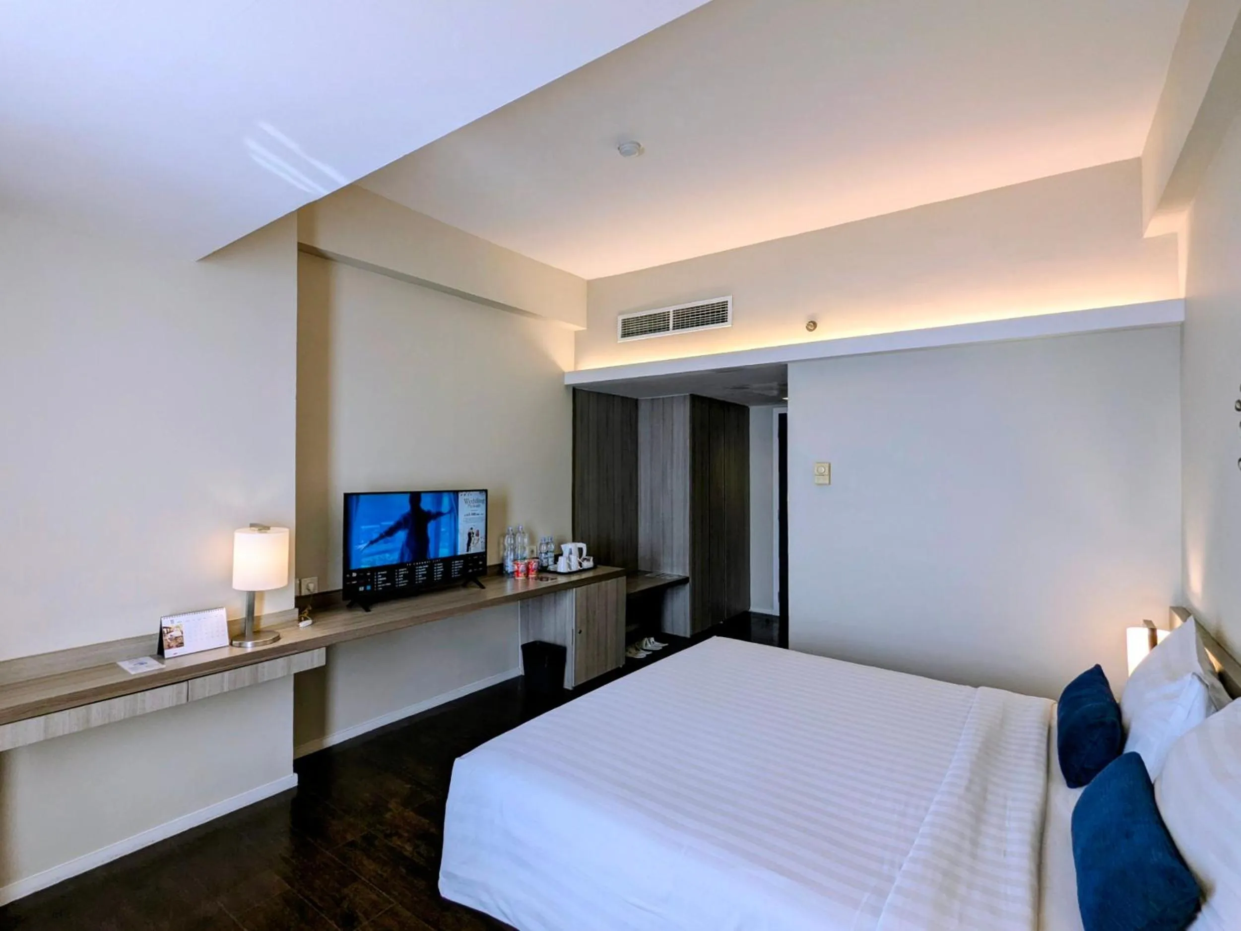 Bed in Grand Zuri Cikarang Jababeka