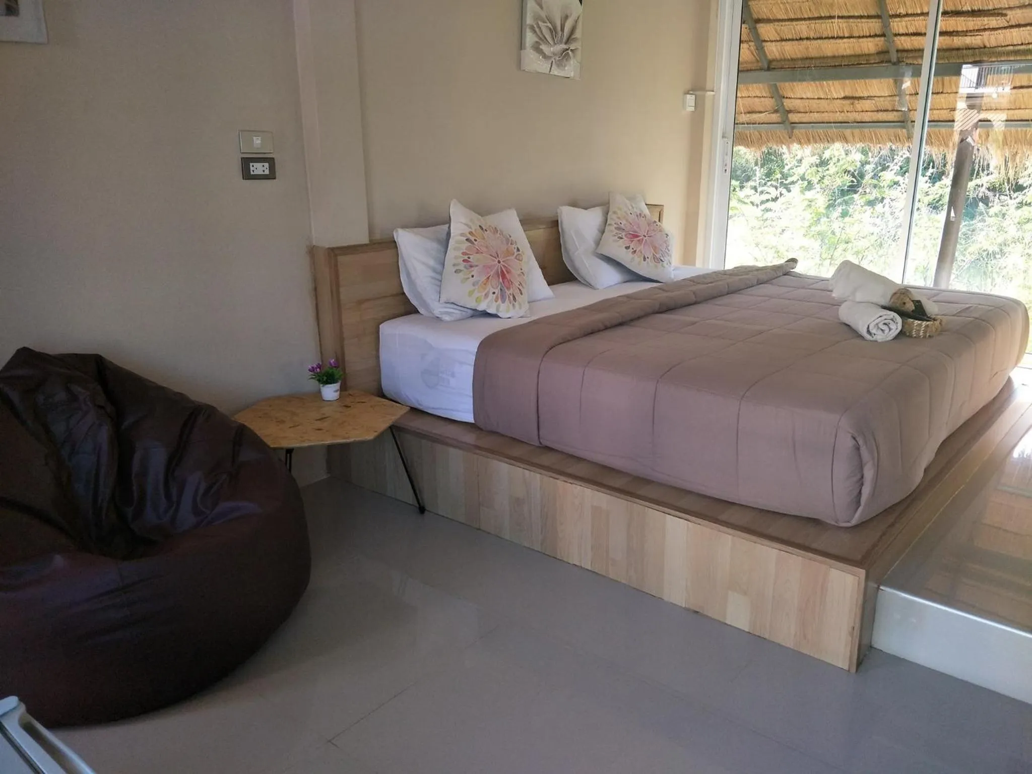Bed in Suwi Coco Ville Resort