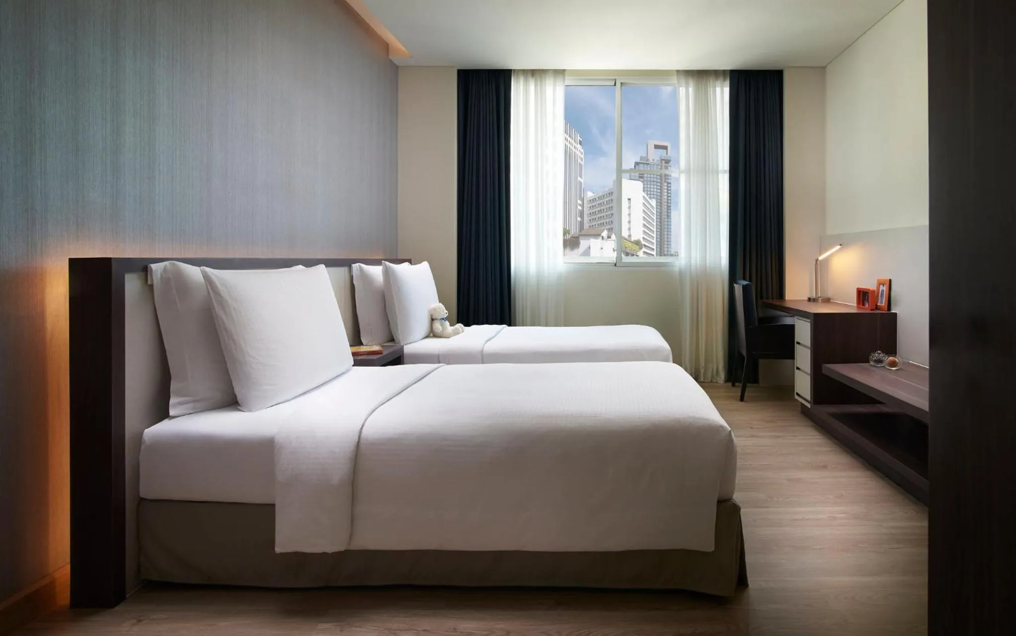 Photo of the whole room, Bed in Shama Sukhumvit Bangkok