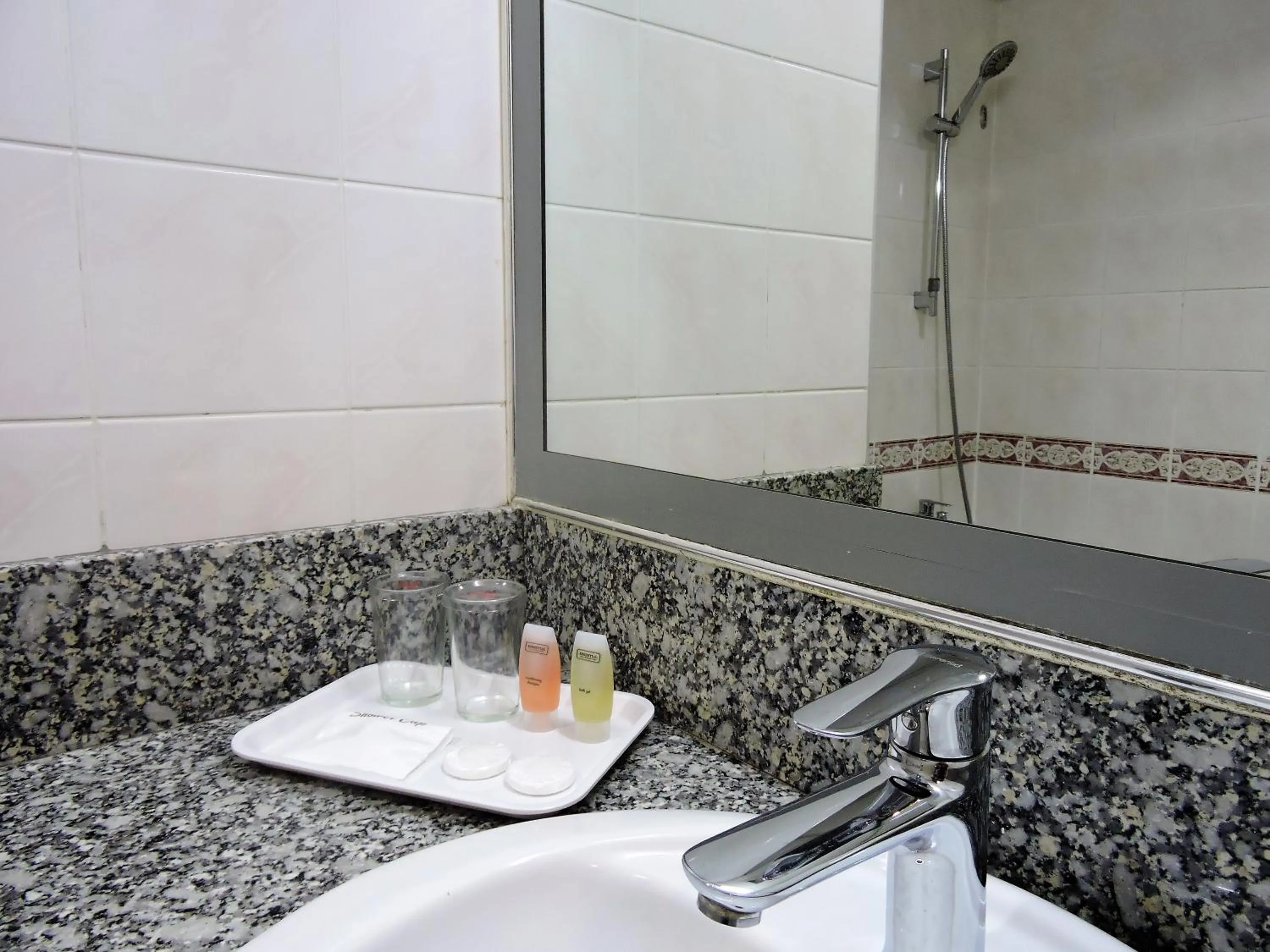 Bathroom in Hotel Grand Continental Kuching