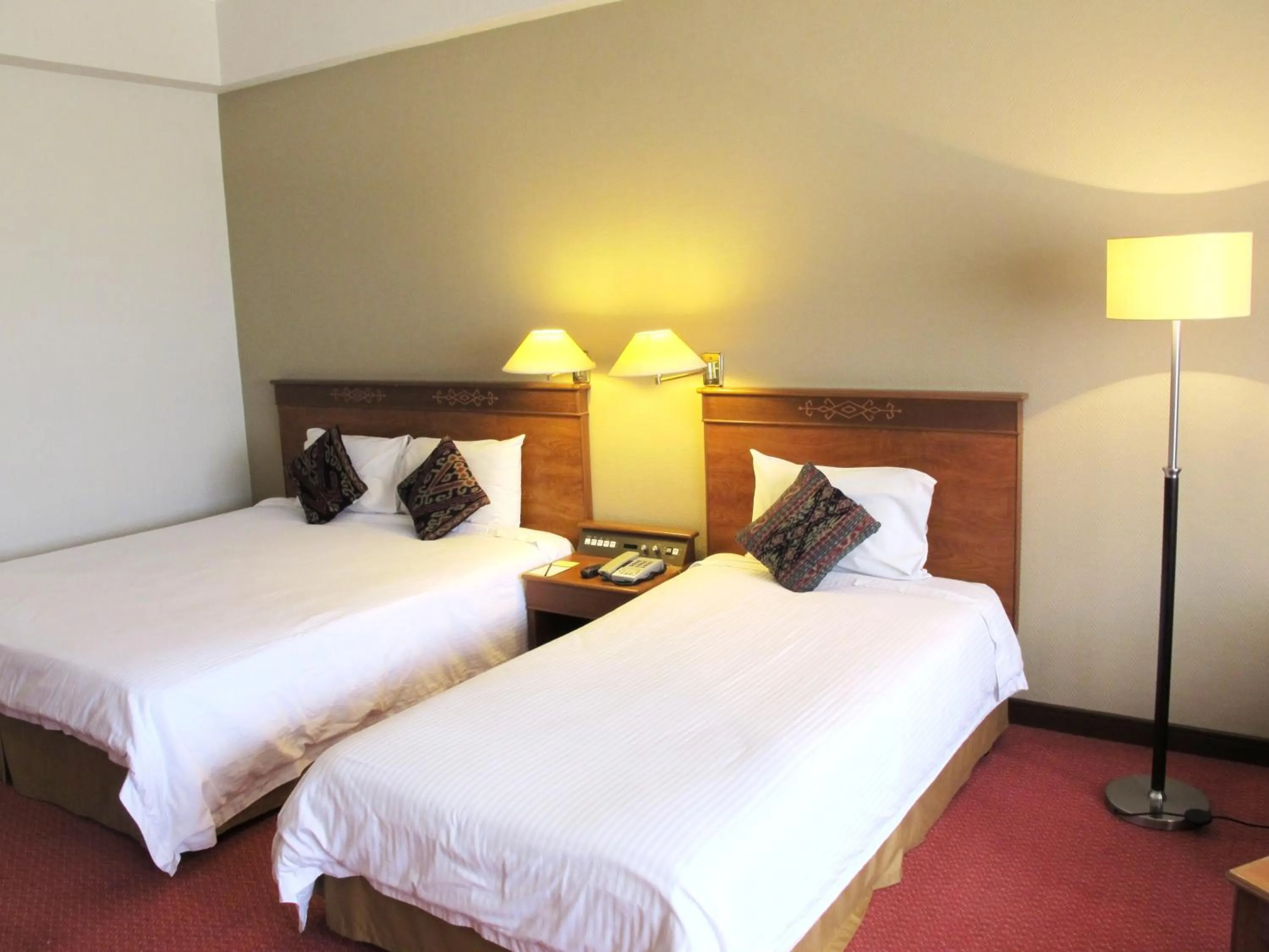 Bed in Hotel Grand Continental Kuching