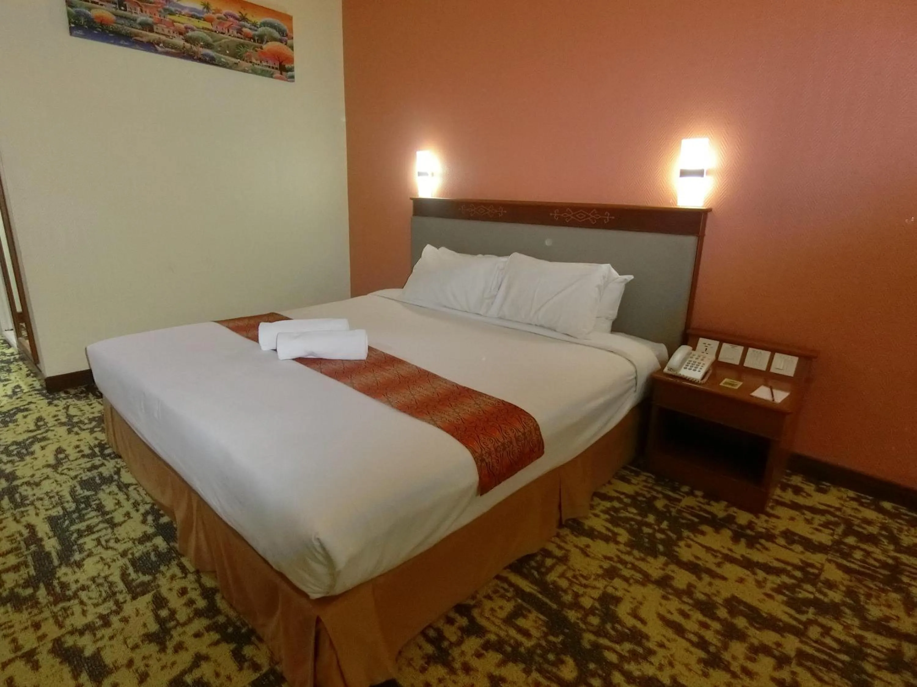 Bed in Hotel Grand Continental Kuching