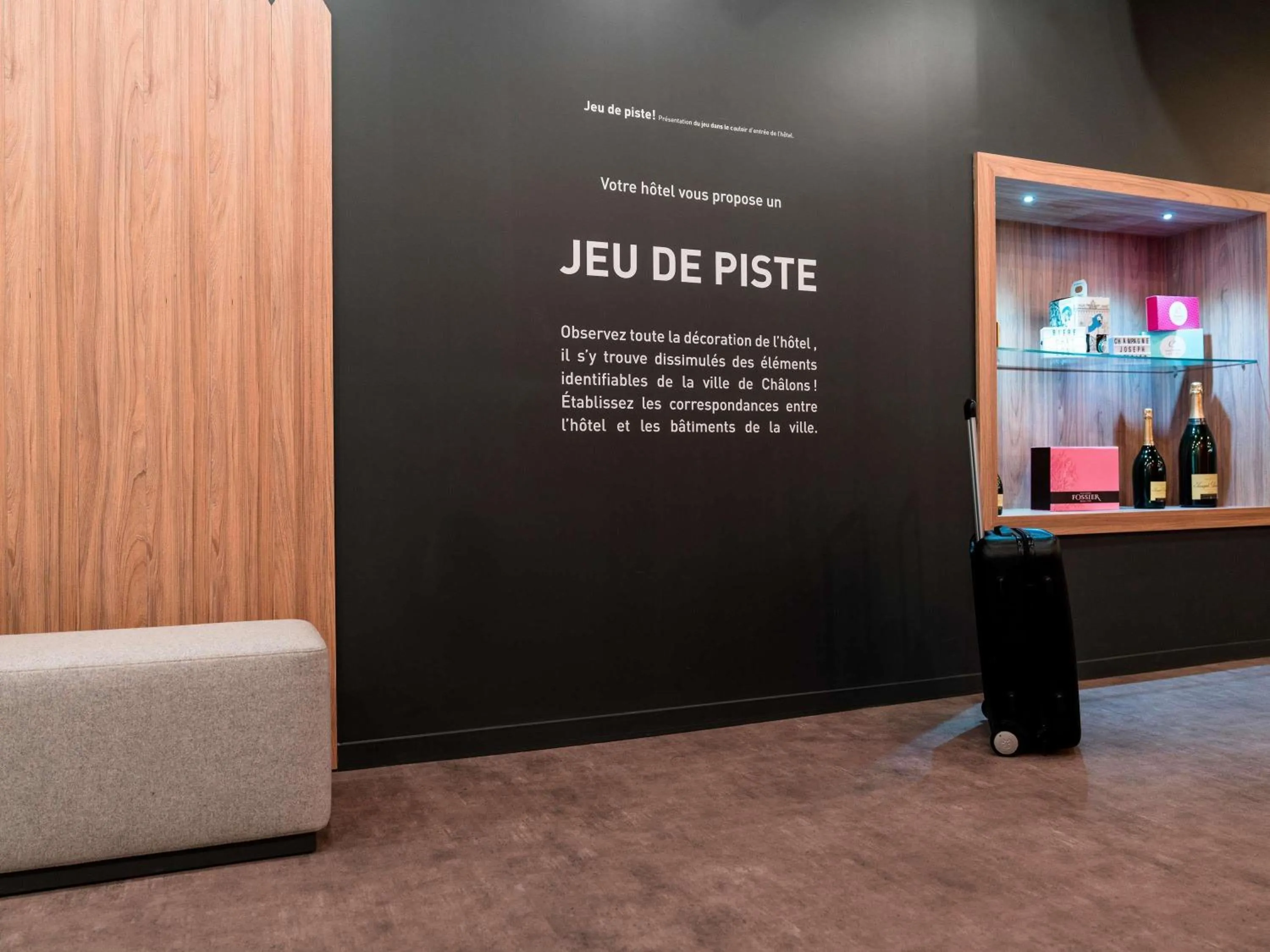 Lounge or bar in ibis Styles Chalons en Champagne Centre