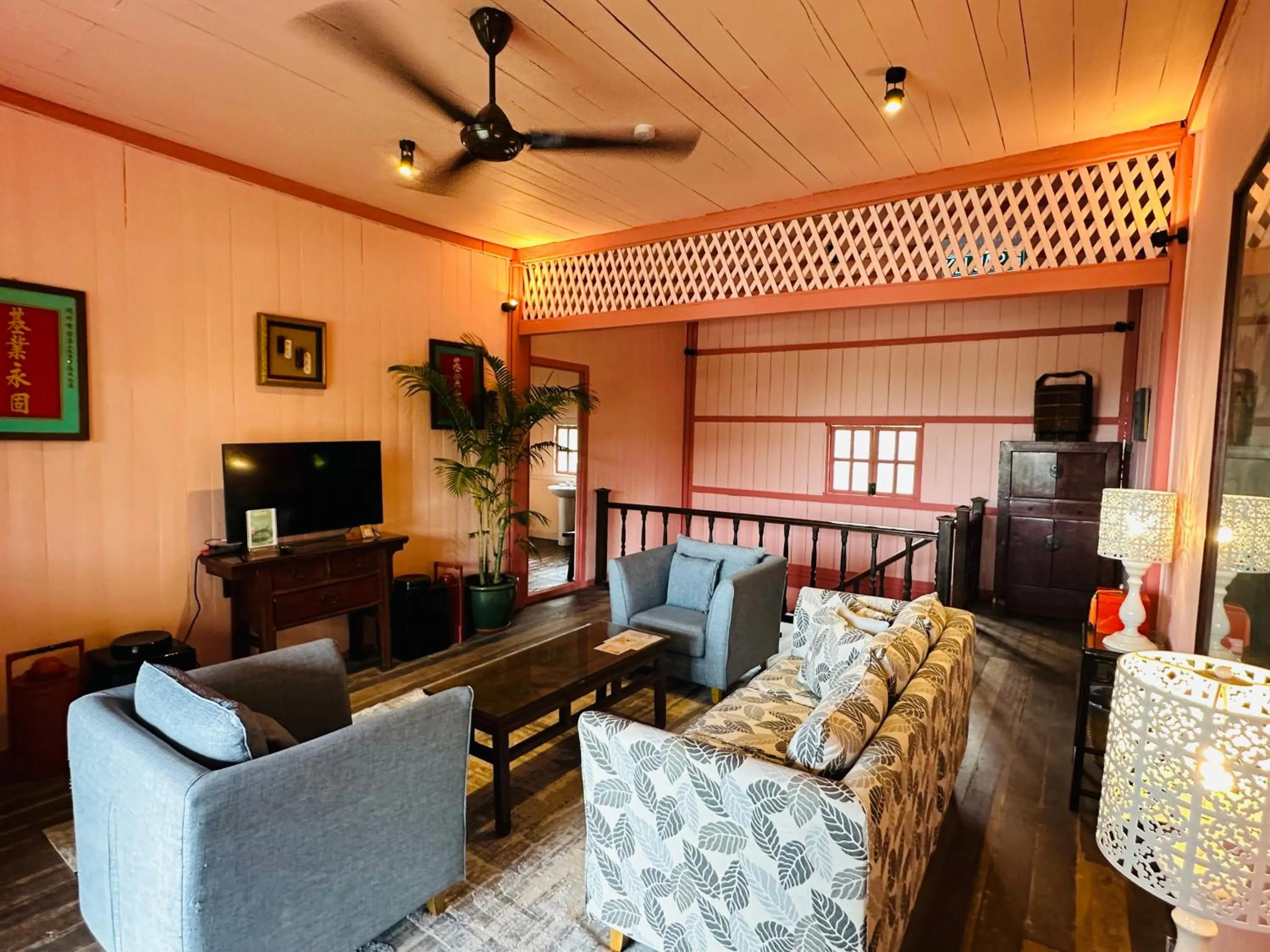 Living room in Temple Tree Resort