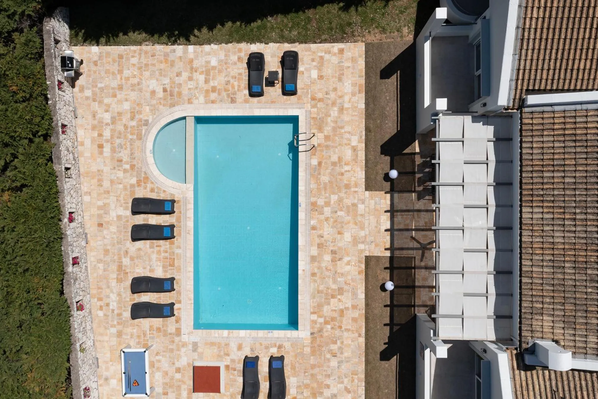 Swimming pool in Villa Levanda by WhiteDream Villas