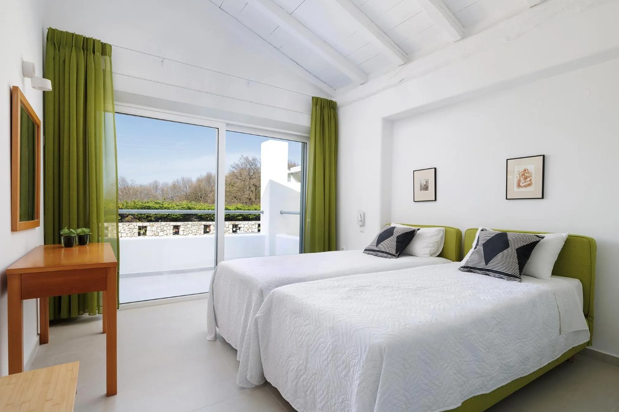 Bed in Villa Levanda by WhiteDream Villas