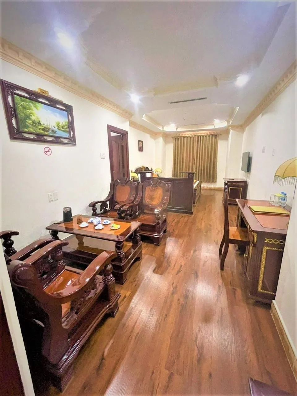 TV and multimedia in New Pacific Hotel