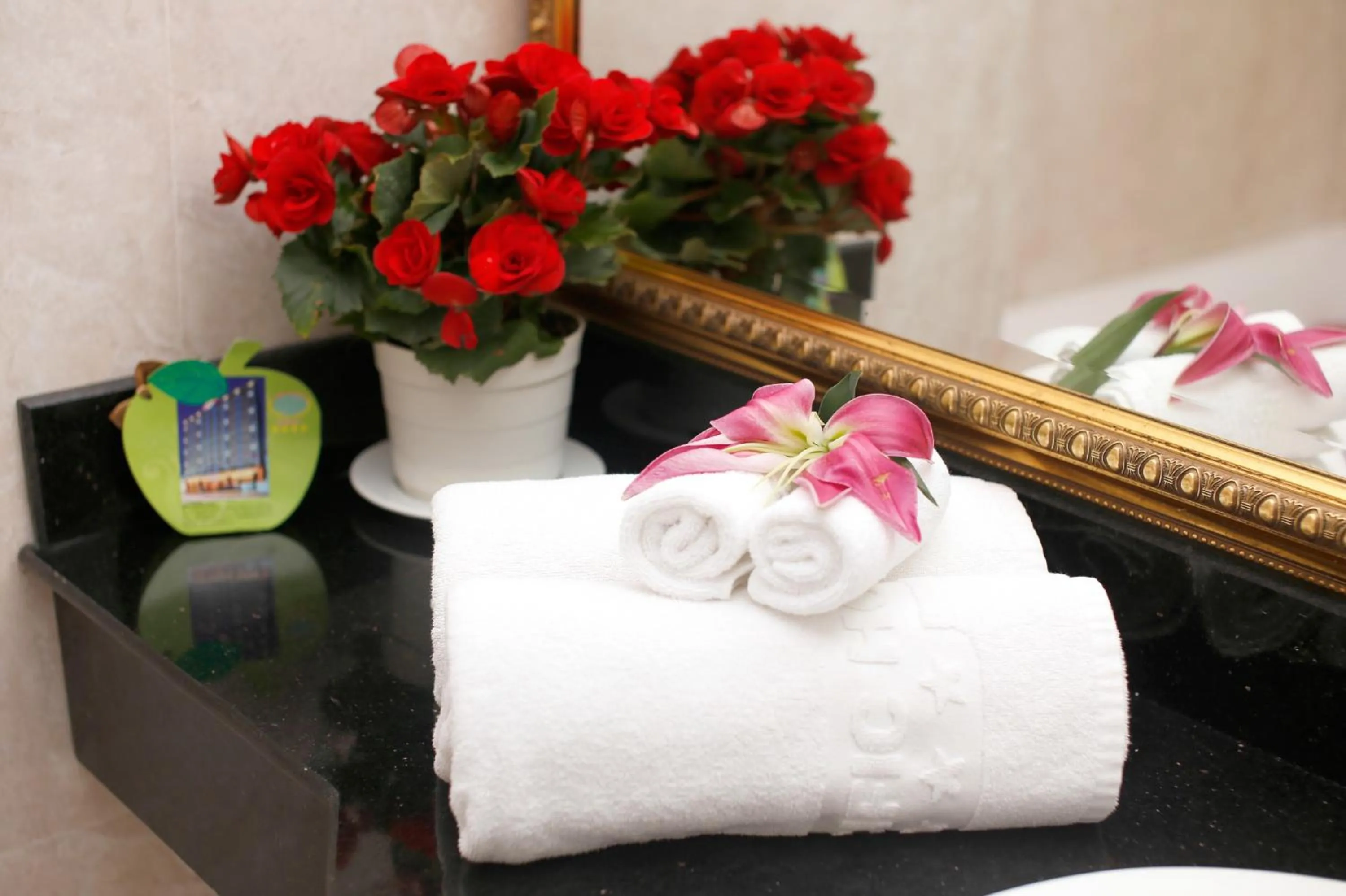 Bathroom, Bed in New Pacific Hotel