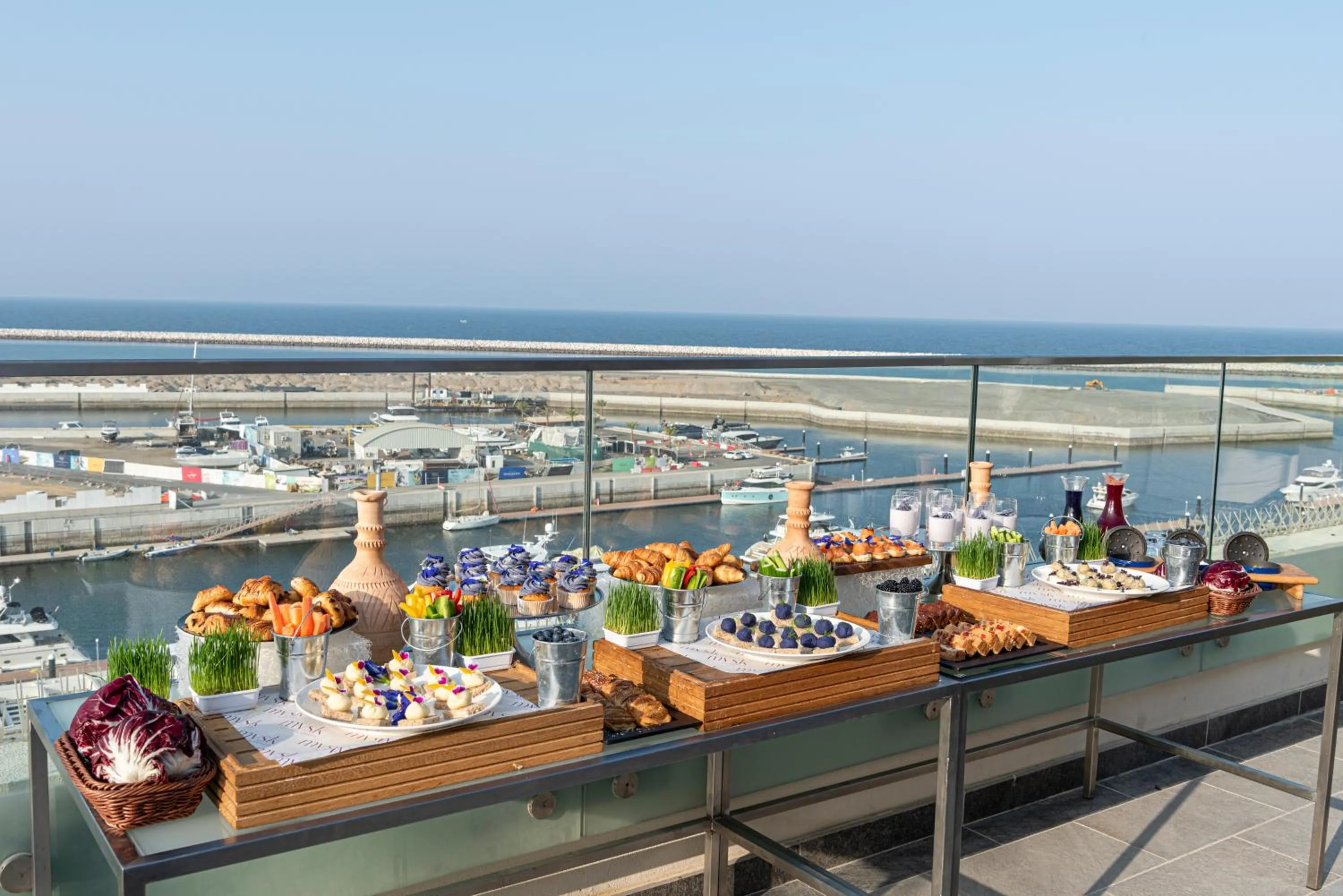 Food in Mysk Al Mouj Hotel