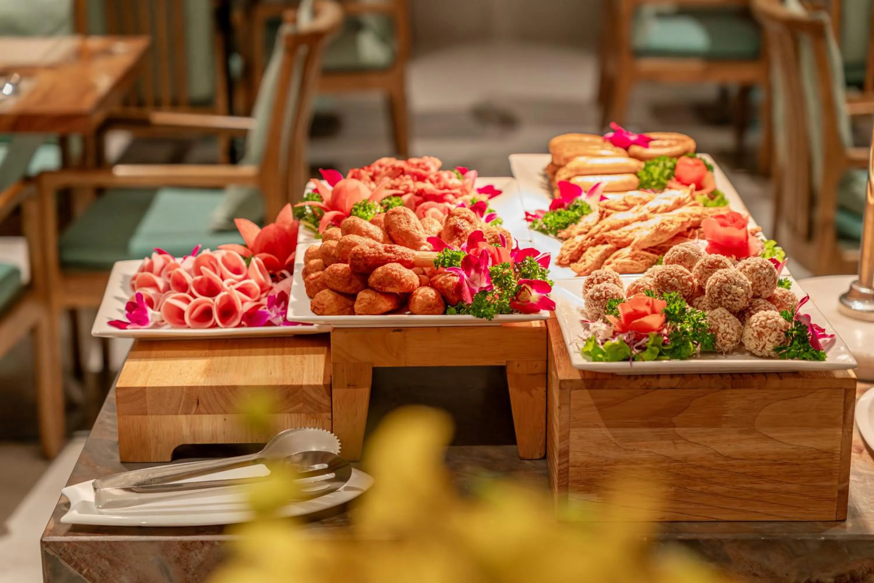 Continental breakfast in A&EM Art Hotel