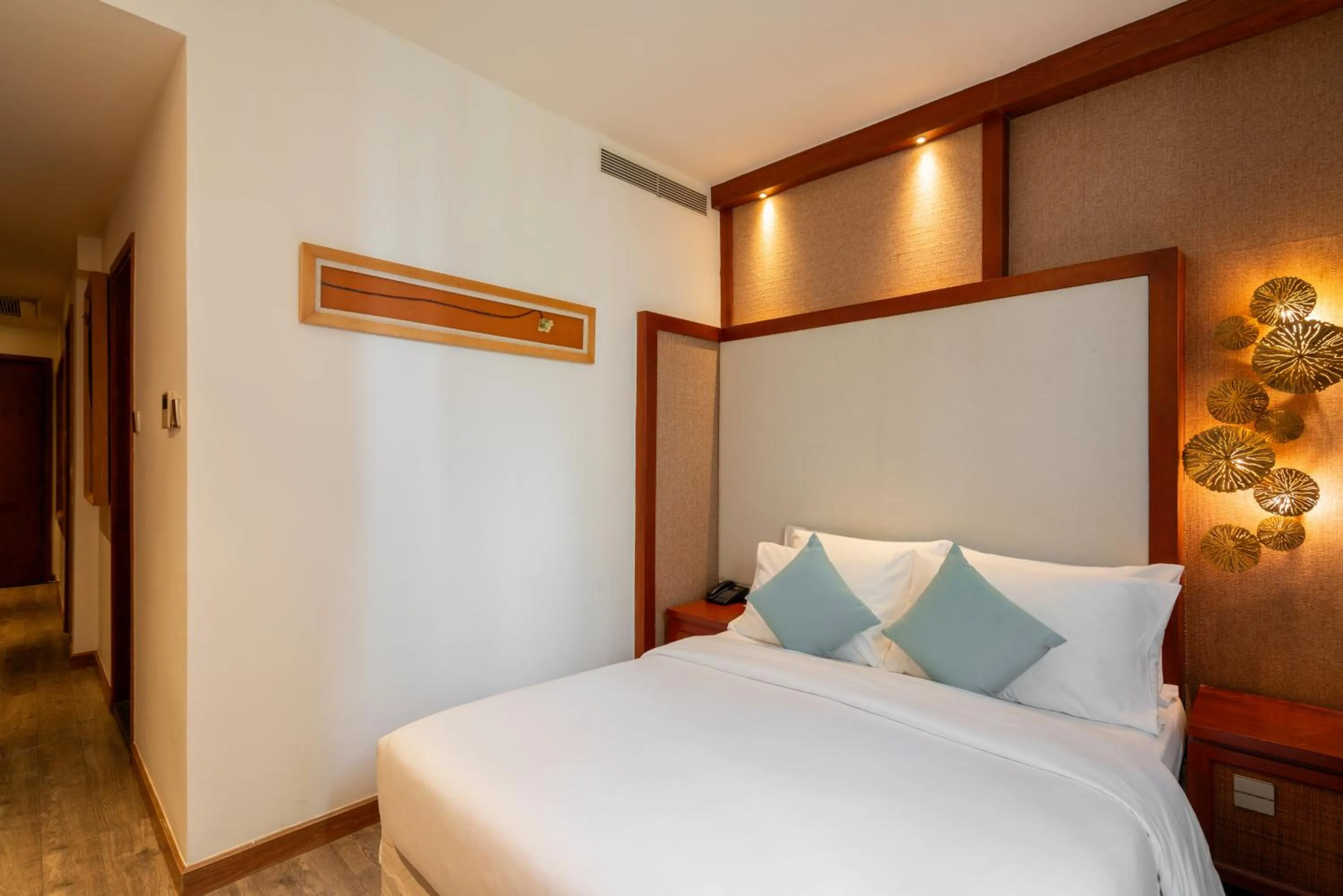 Bed in A&EM Art Hotel