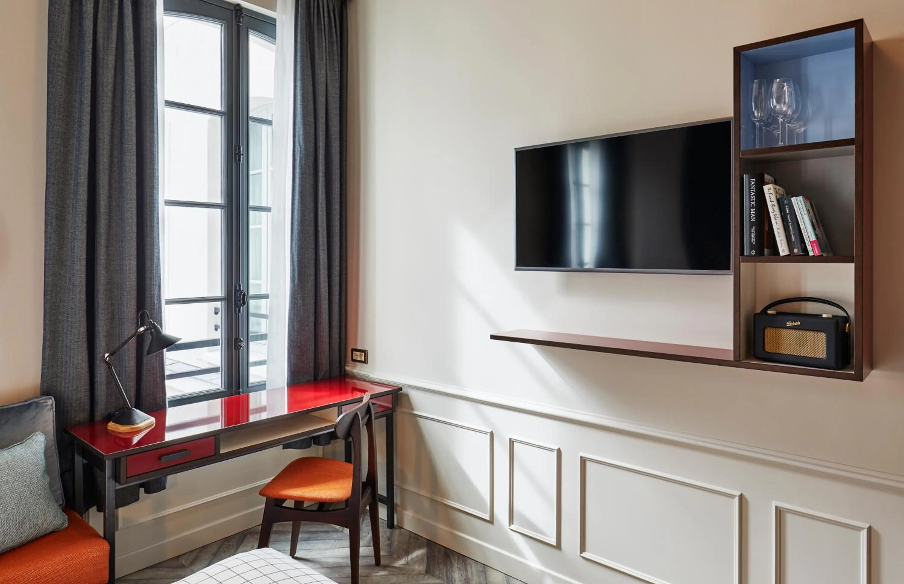 Bedroom in The Hoxton, Paris