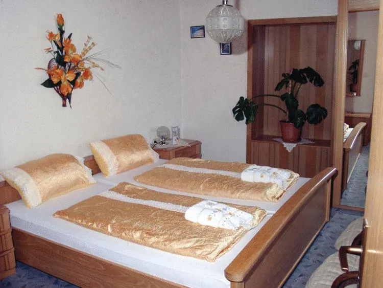 Bed in Hotel Drei Könige