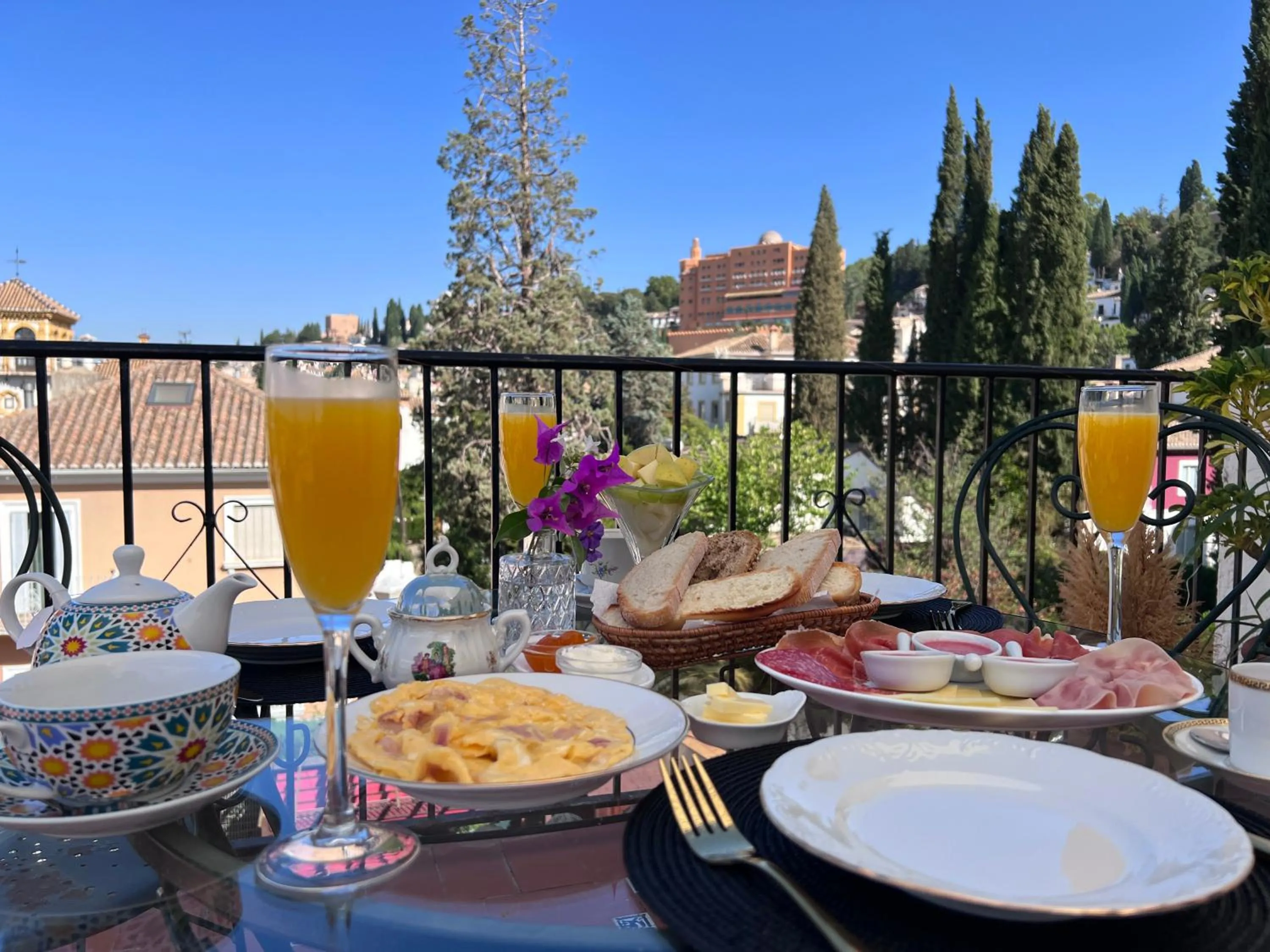 Balcony/Terrace in Hotelito Suecia