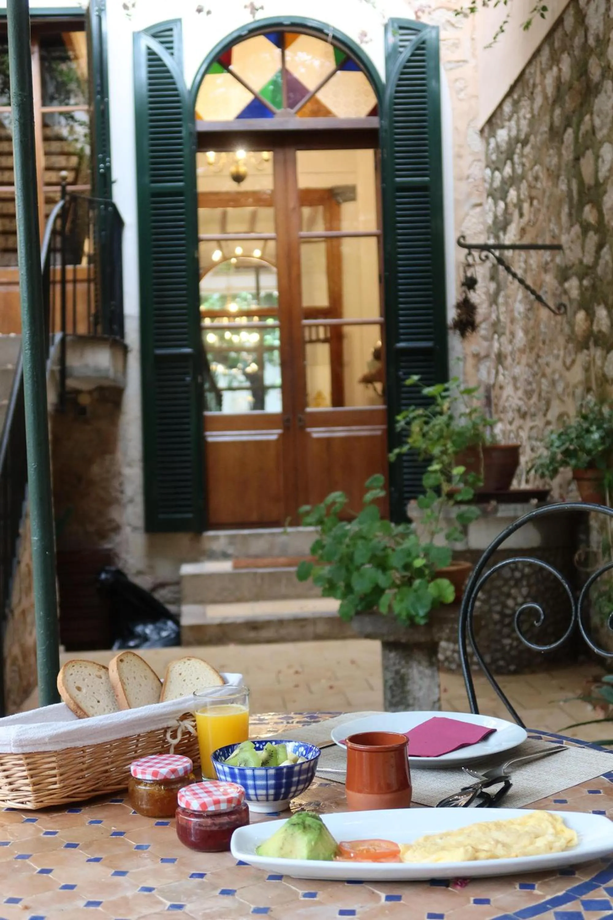 Breakfast in Hotel Casa Bougainvillea