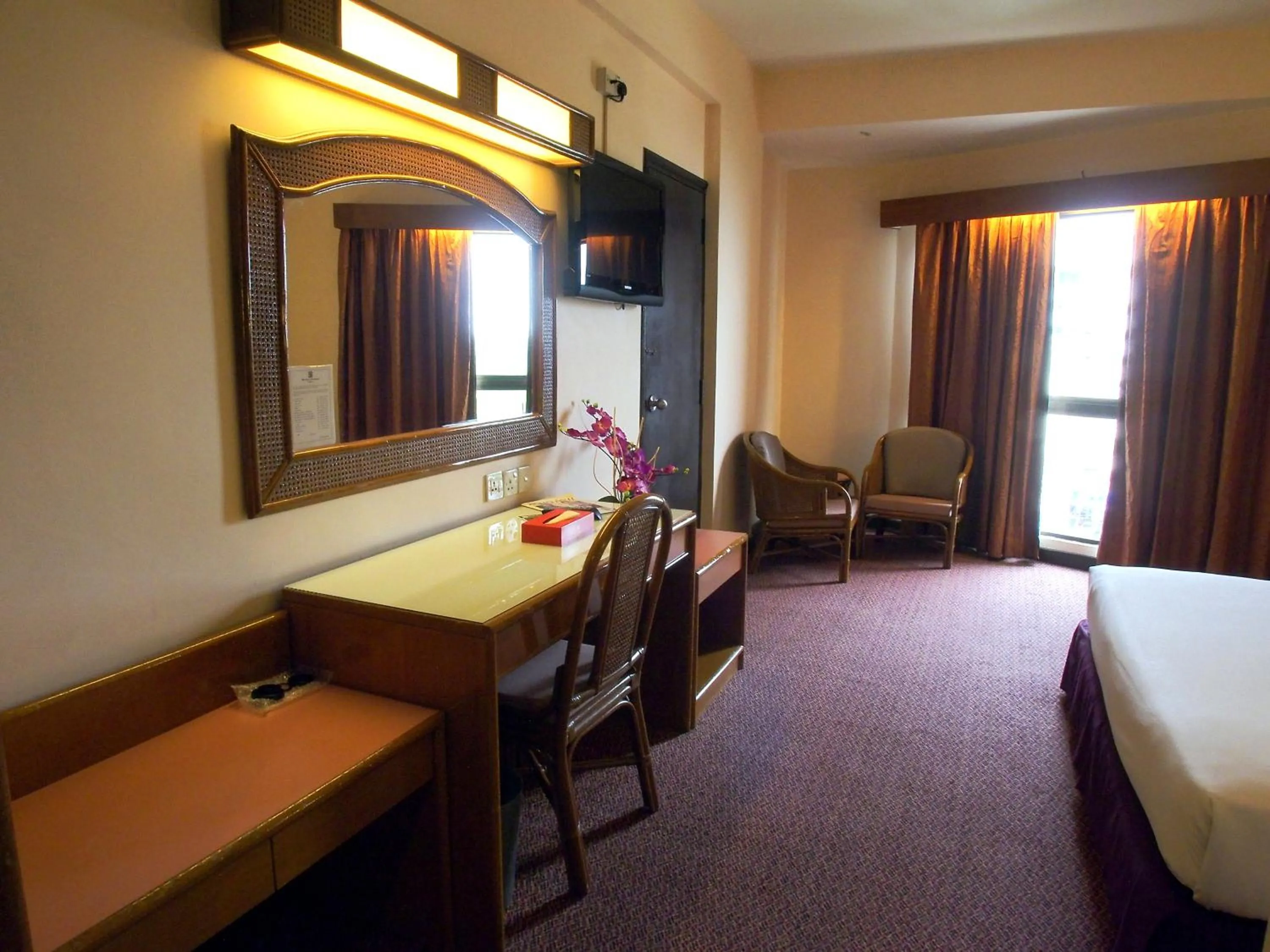 Bedroom, Bed in Hotel Grand Continental Langkawi