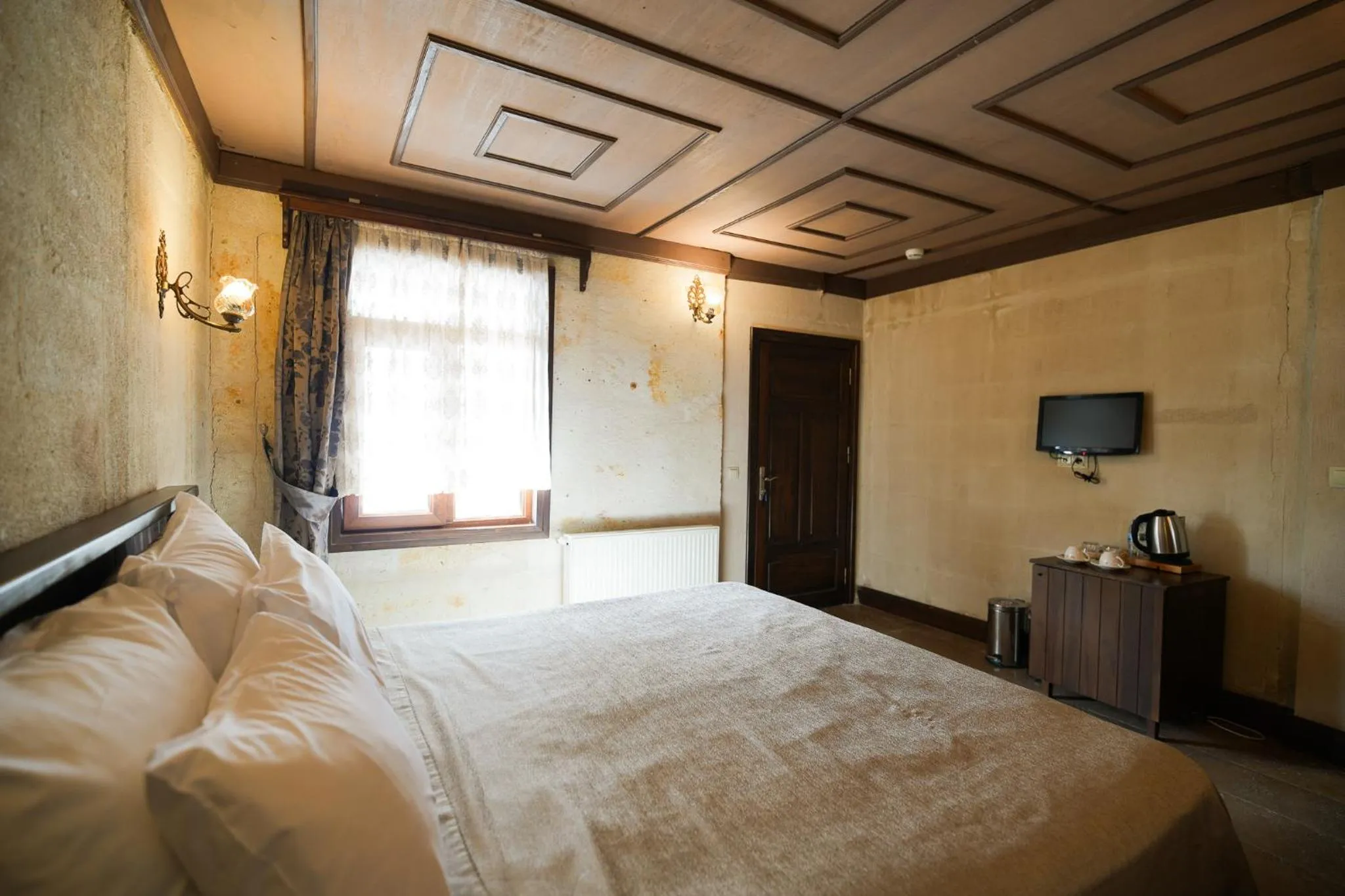 Bed in Urgup Konak Hotel