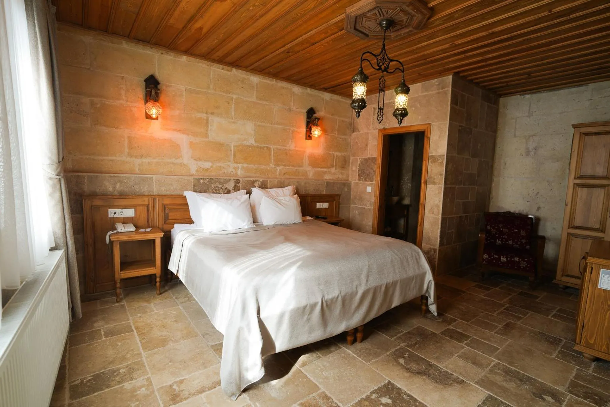 Photo of the whole room, Bed in Urgup Konak Hotel