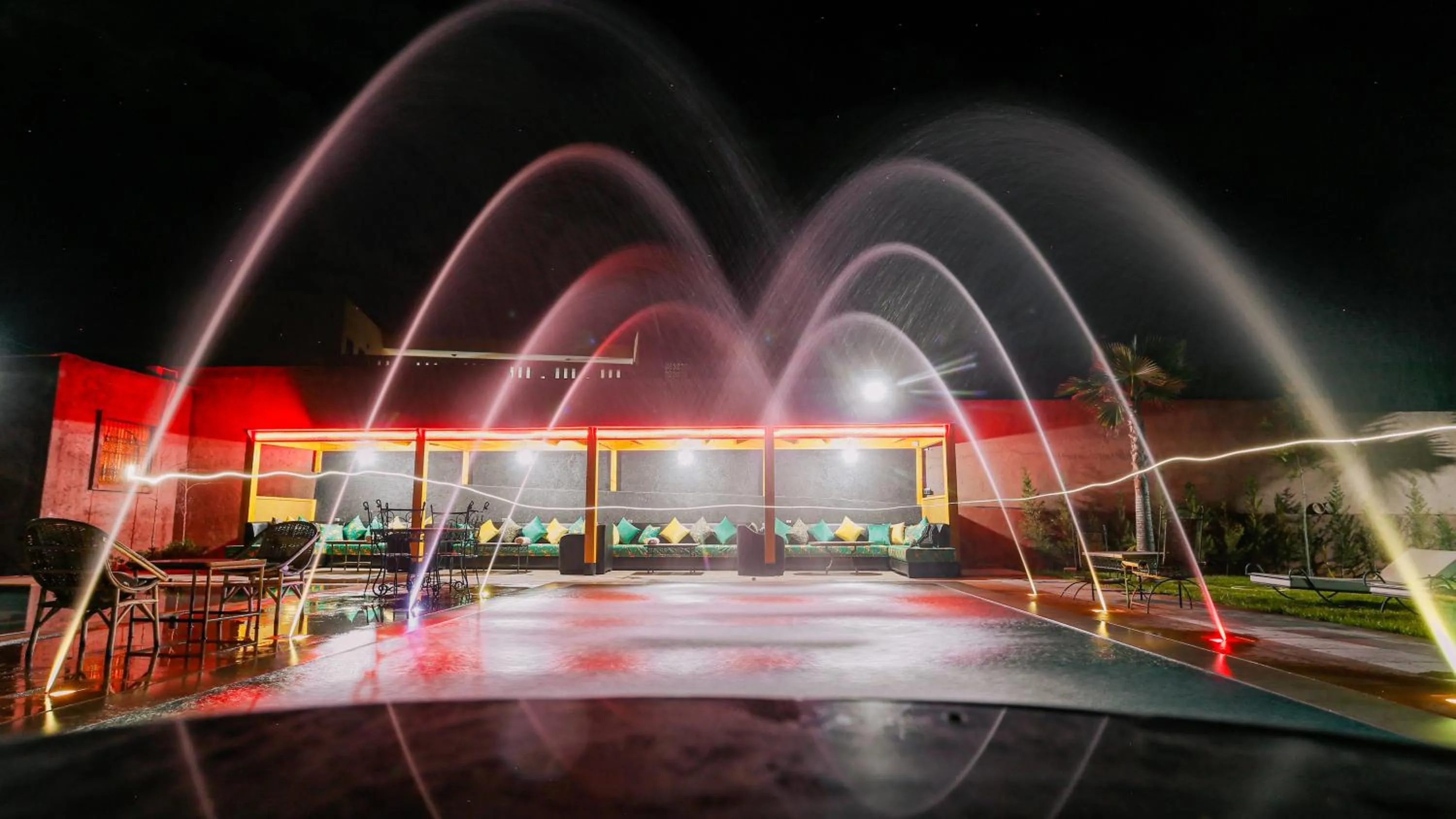 Swimming pool in Chez Mamouchthka