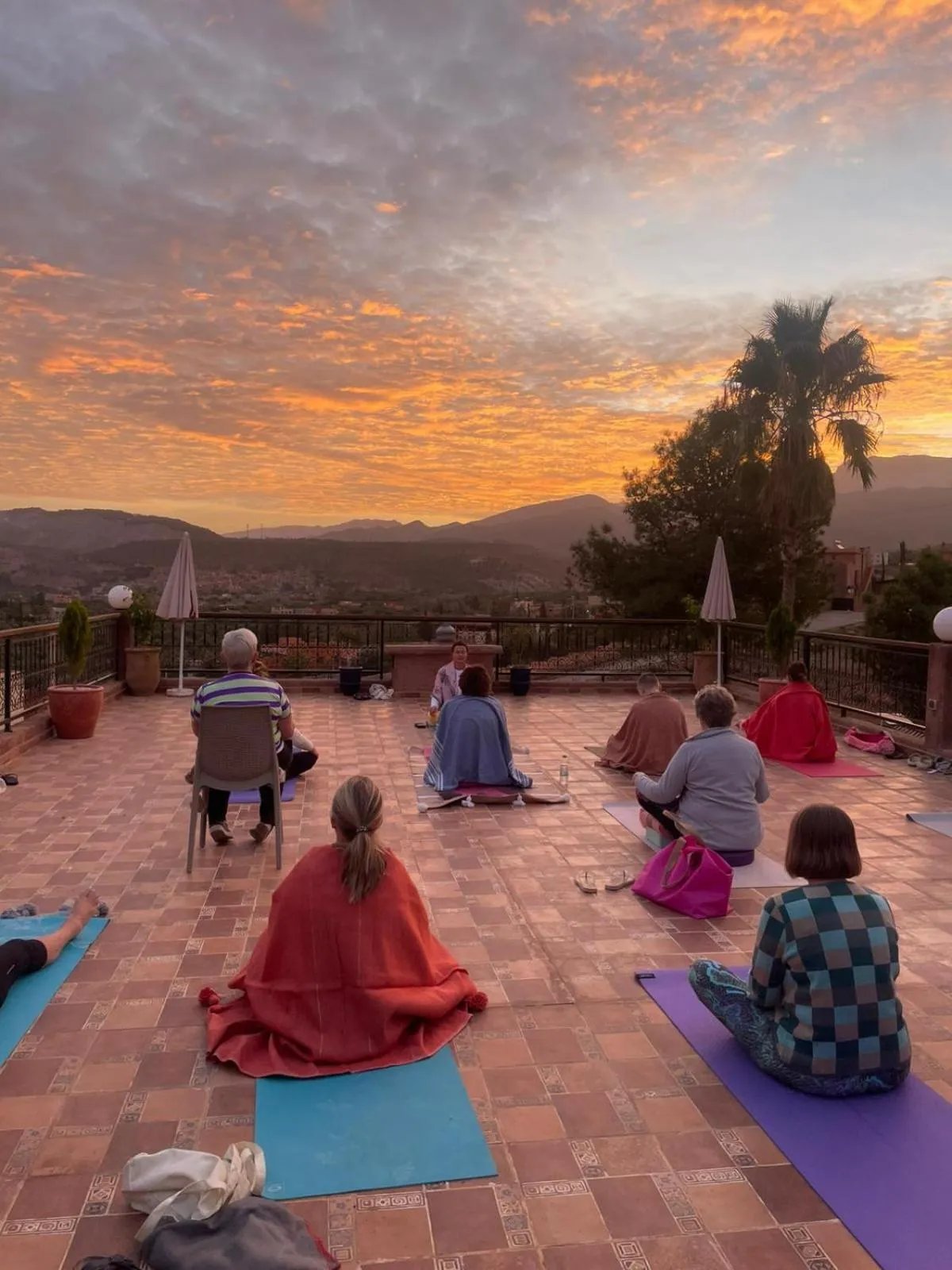 group of guests in Chez Mamouchthka