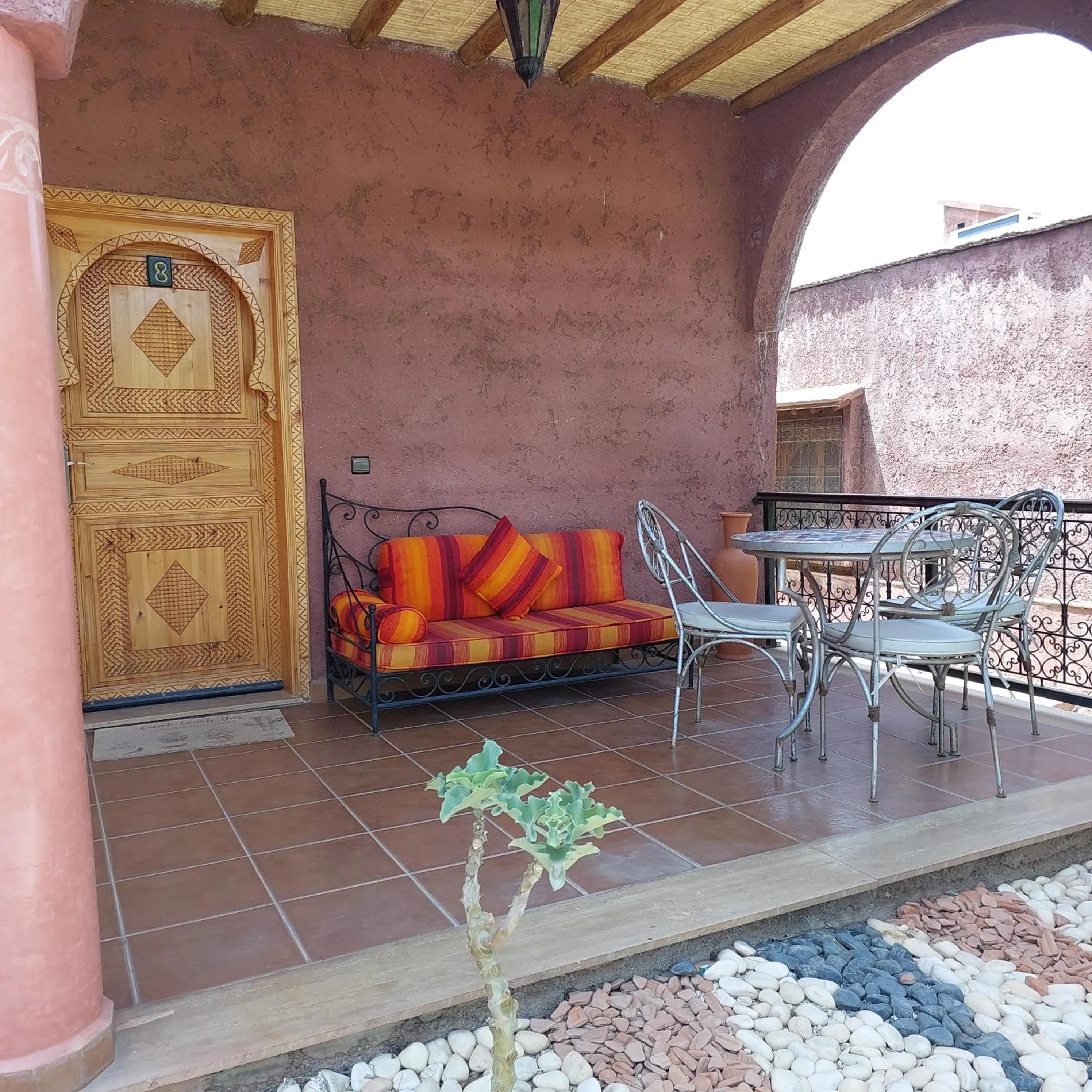 Patio in Chez Mamouchthka