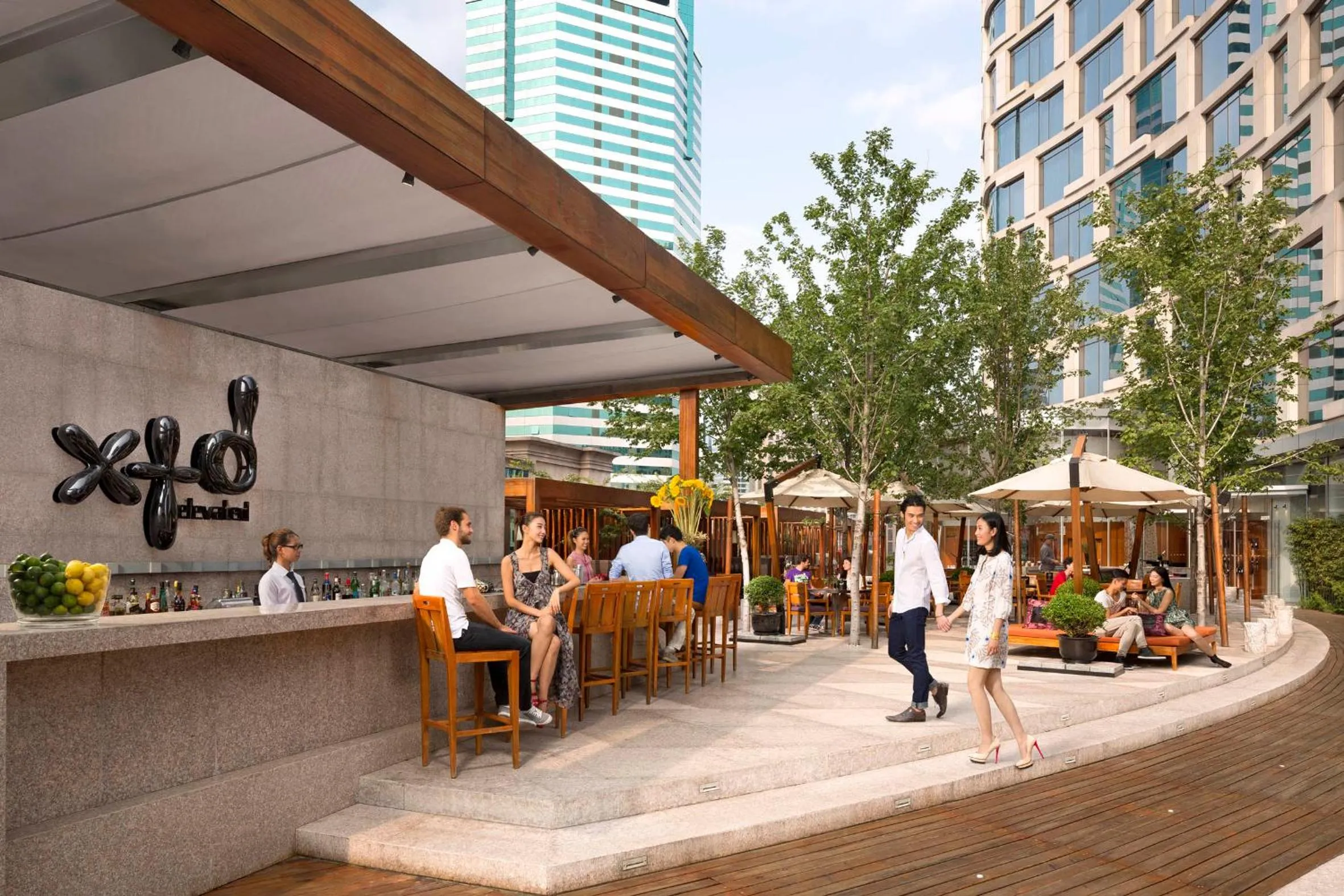 Lounge or bar in The Langham, Shanghai, Xintiandi