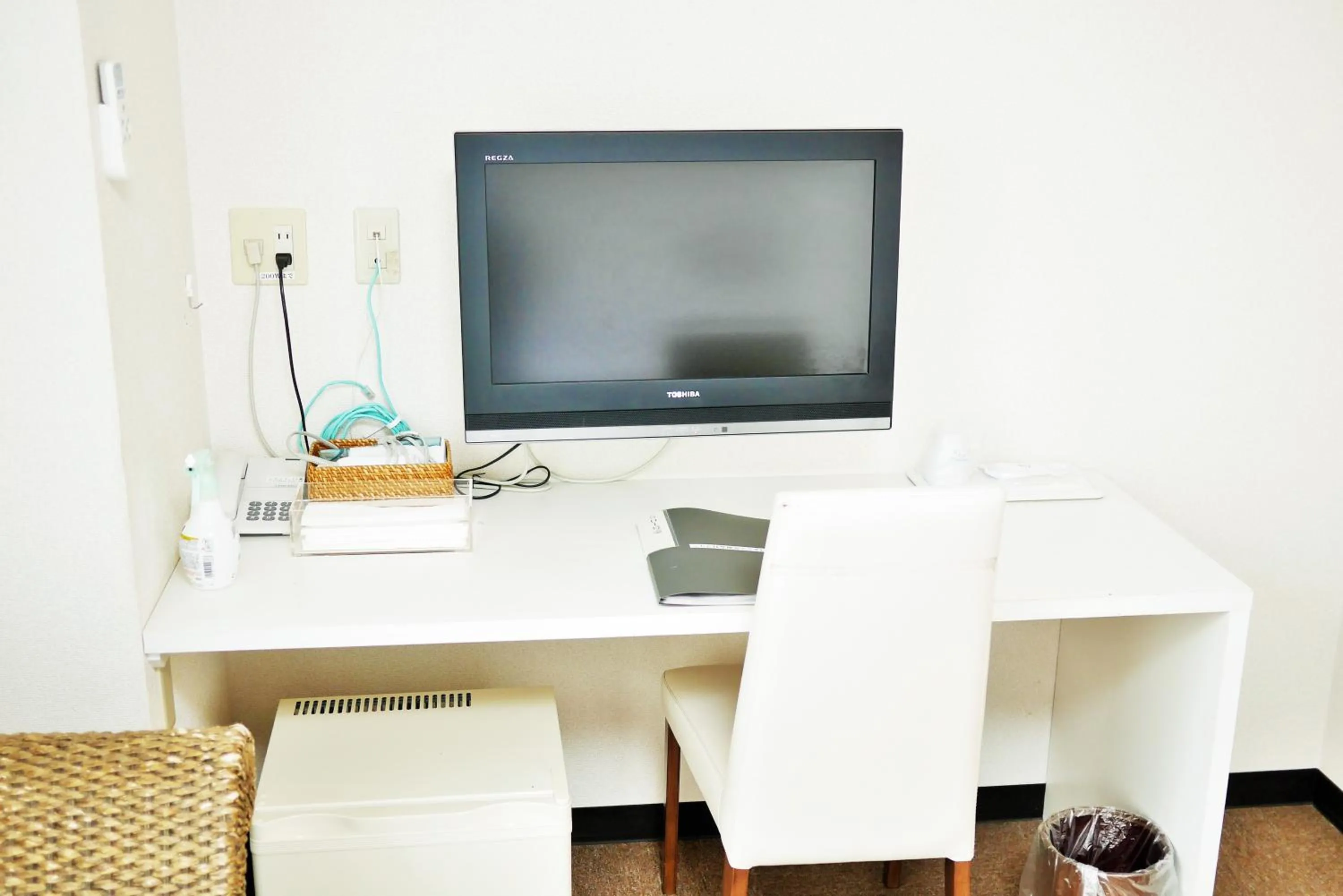 Seating area, TV/Entertainment Center in Hiroshima Peace Hotel