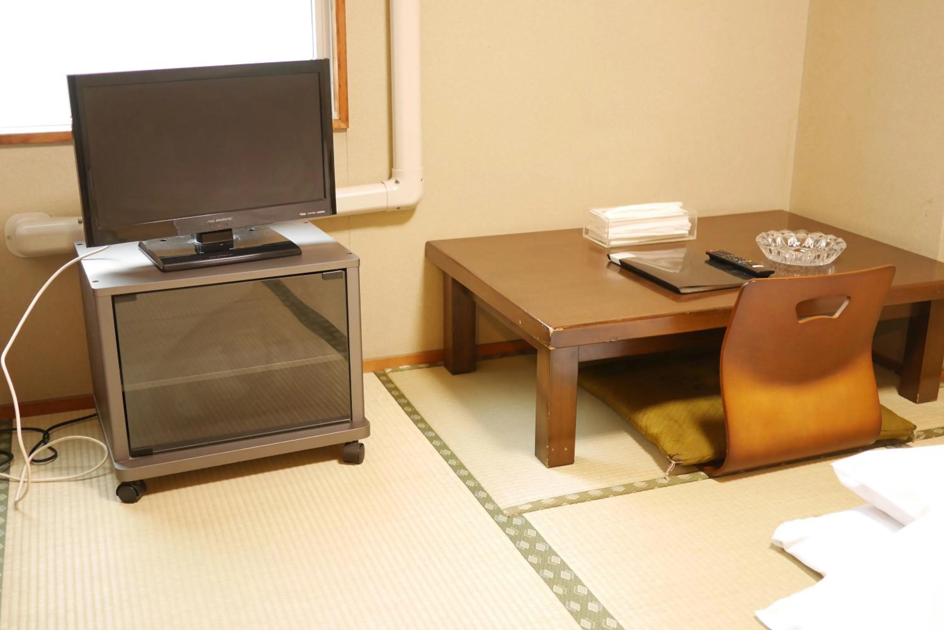 TV and multimedia, TV/Entertainment Center in Hiroshima Peace Hotel