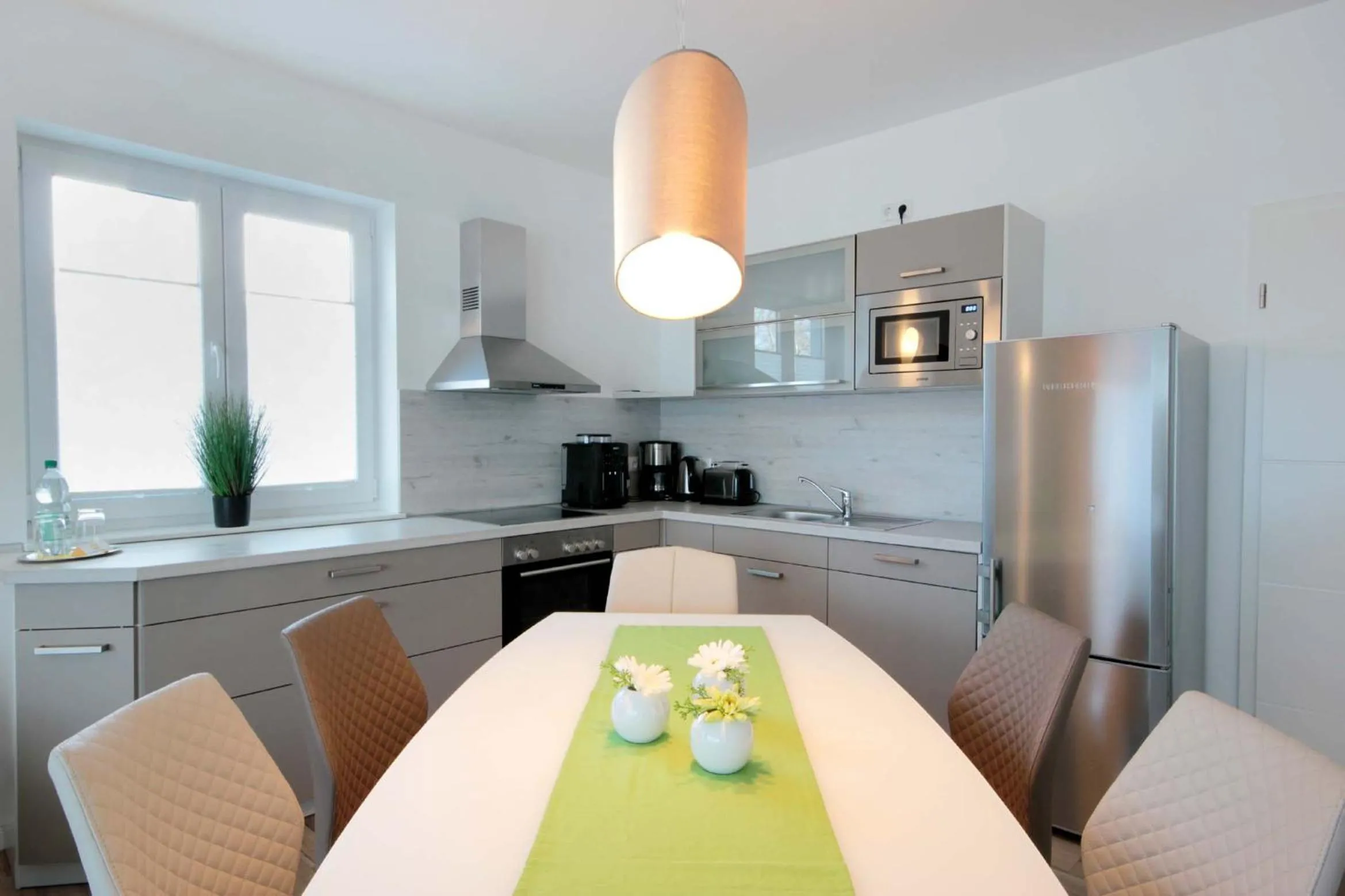 Kitchen or kitchenette in Villa Südstrandperle by Rujana