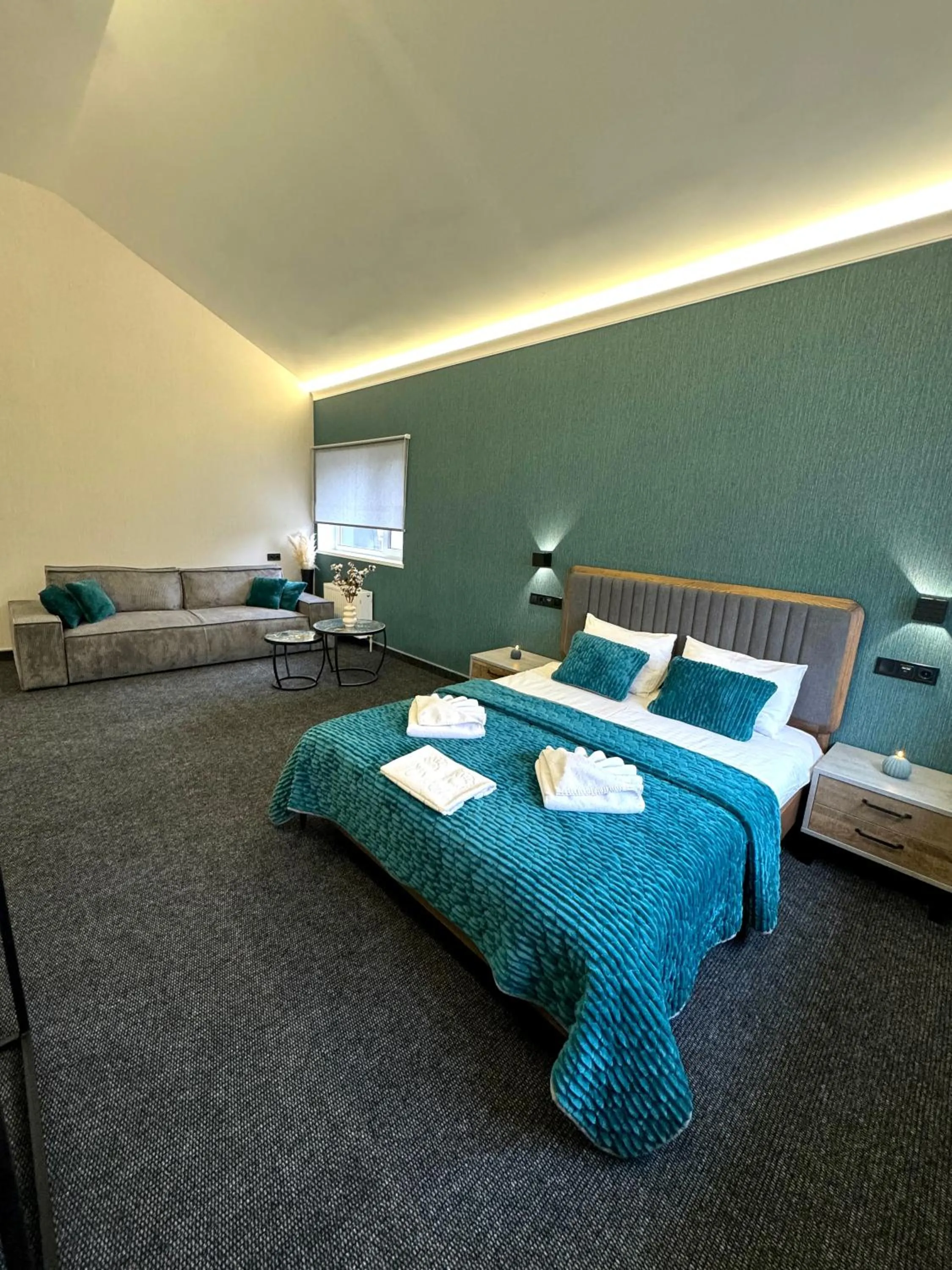 Photo of the whole room, Bed in Hotel Nivki