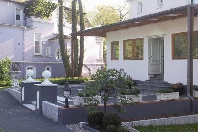 Facade/entrance in Hotel Schmidt