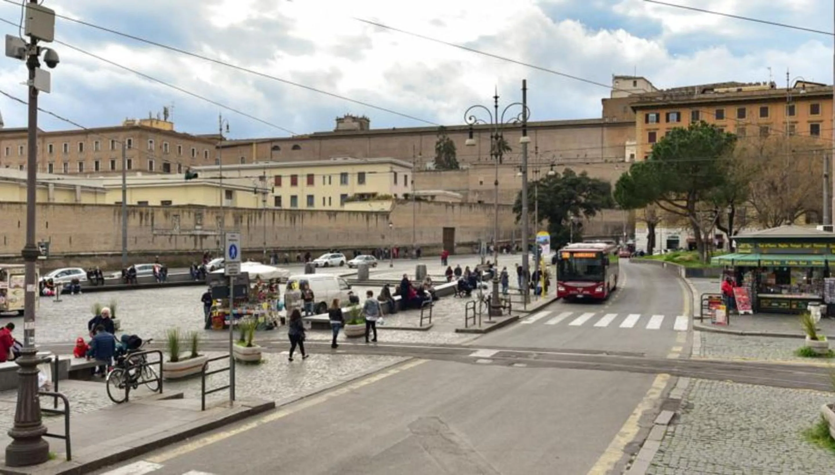 Neighbourhood in My Bed Vatican Museum