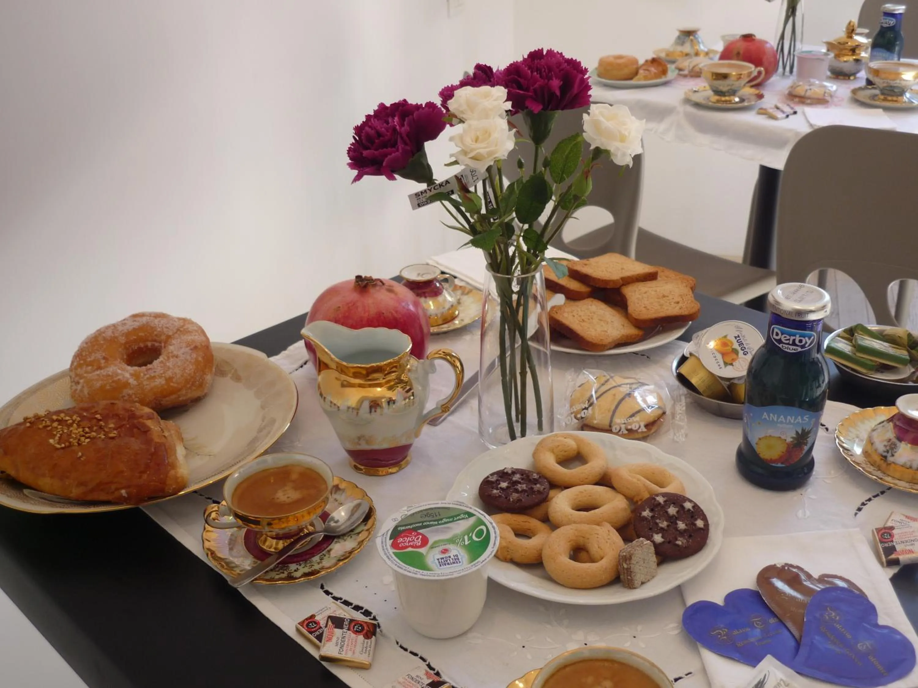 Italian breakfast in My Bed Vatican Museum