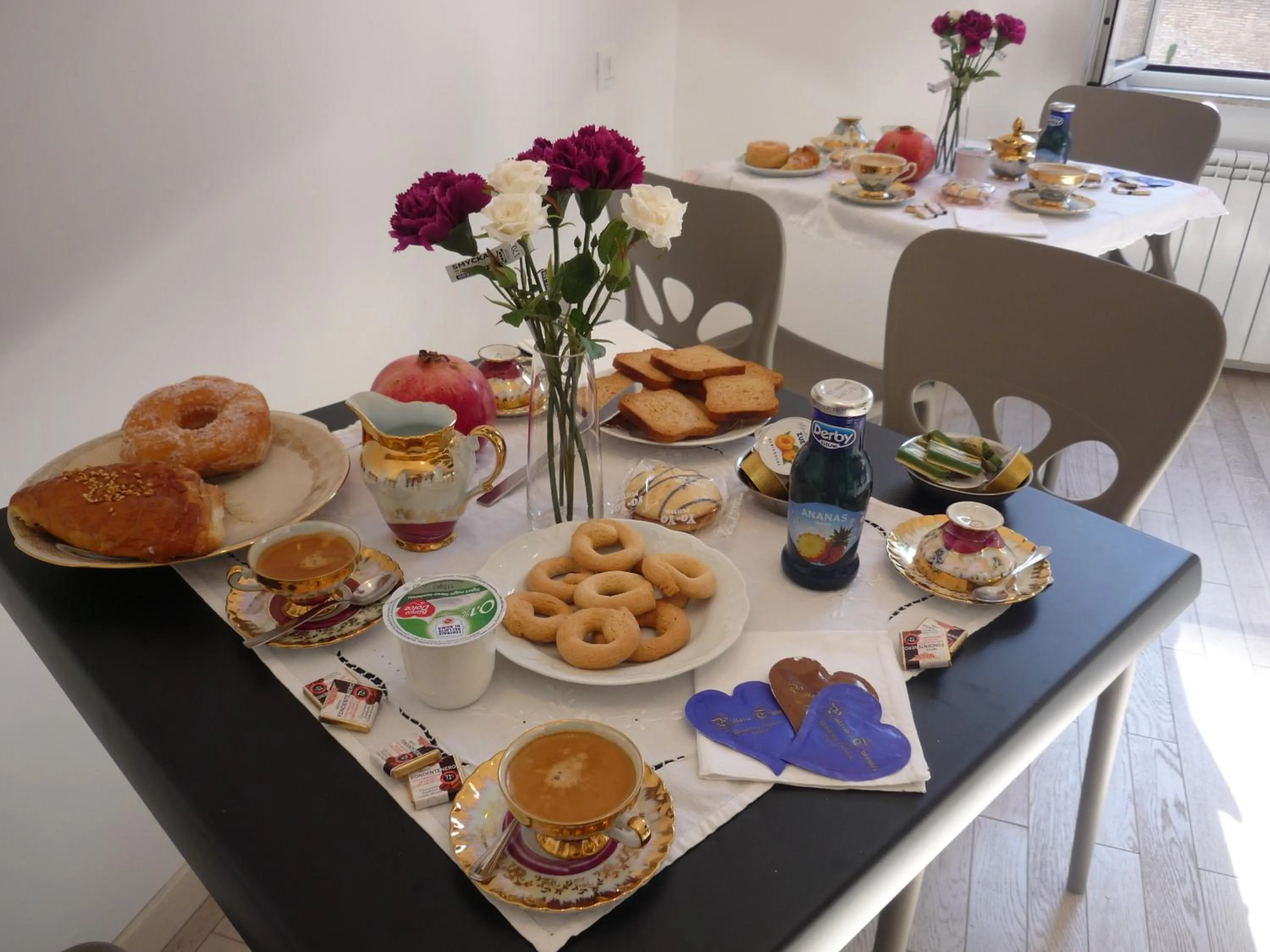 Italian breakfast in My Bed Vatican Museum