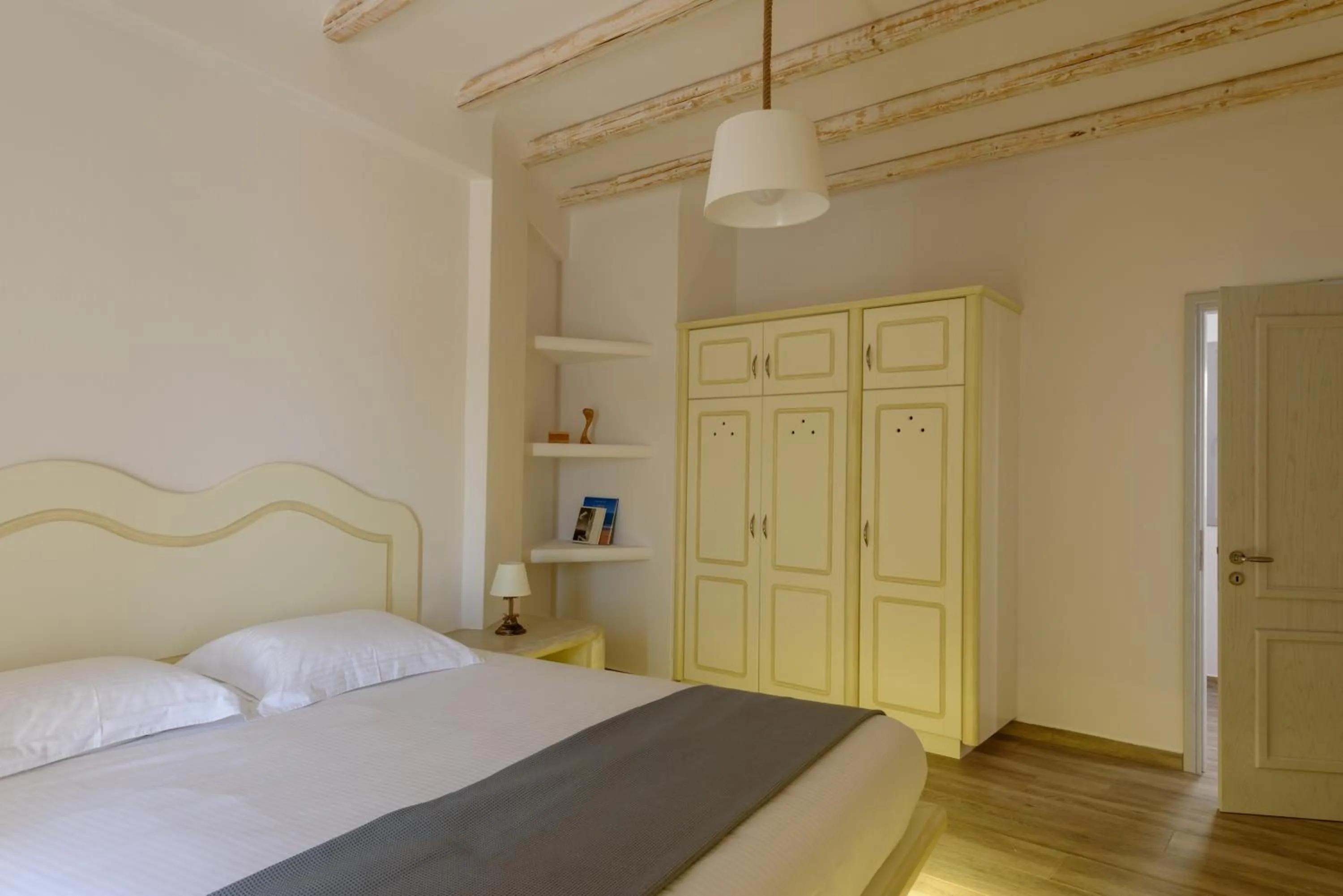 Bed in Ikies Santo Filoxenia Apartments