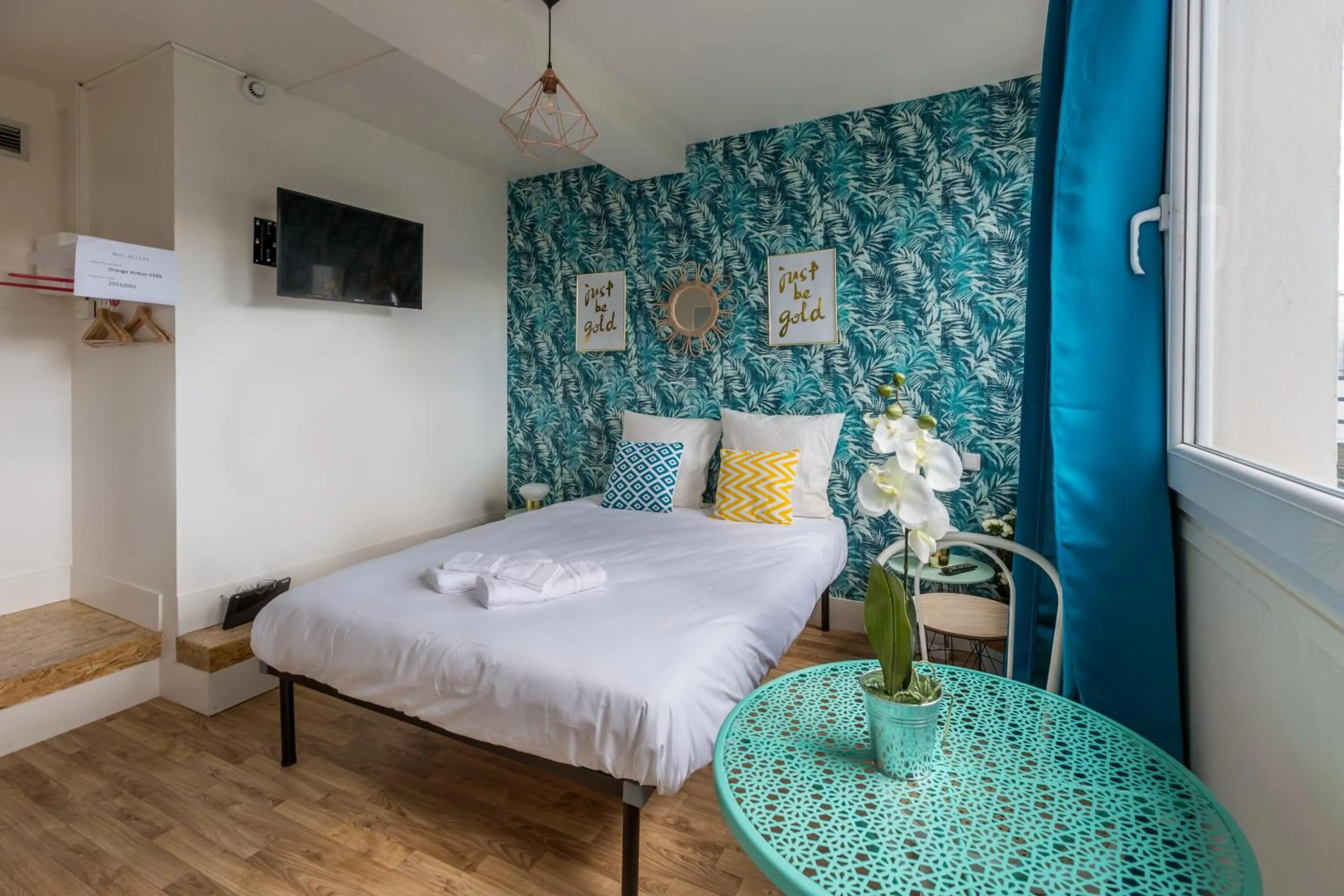 Bedroom, Bed in WS Champs Elysées - Ponthieu