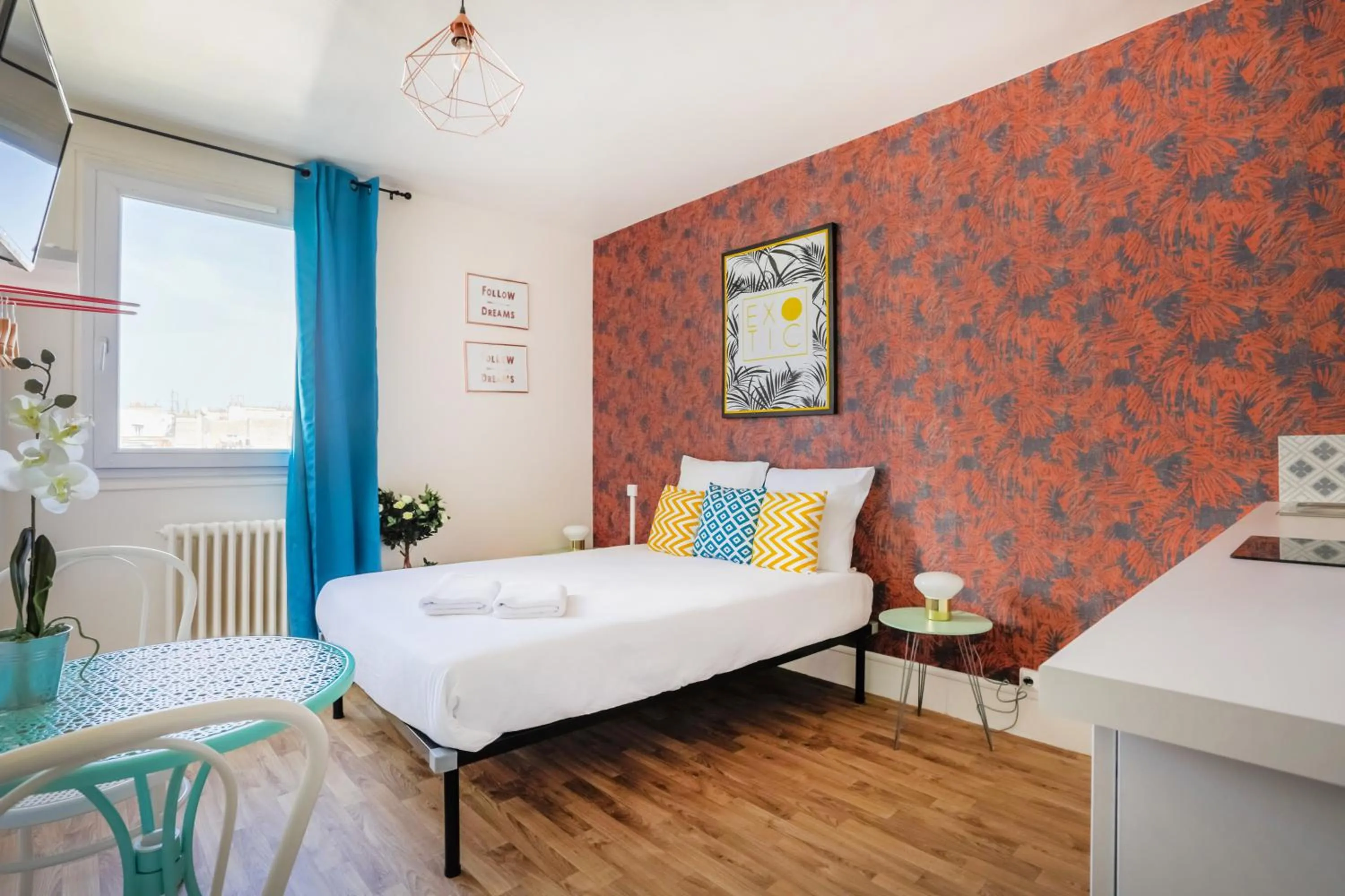 Bedroom, Bed in WS Champs Elysées - Ponthieu