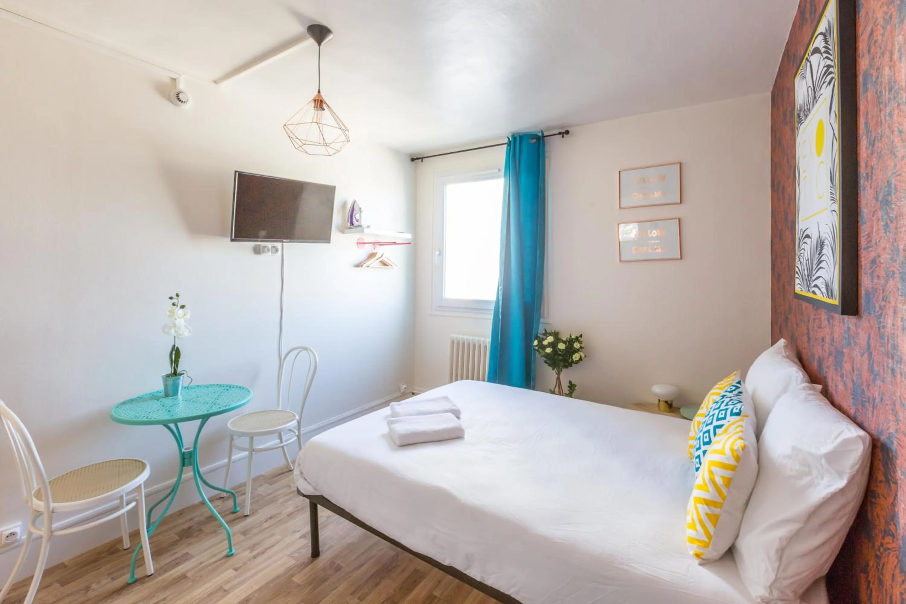 Bedroom, Bed in WS Champs Elysées - Ponthieu